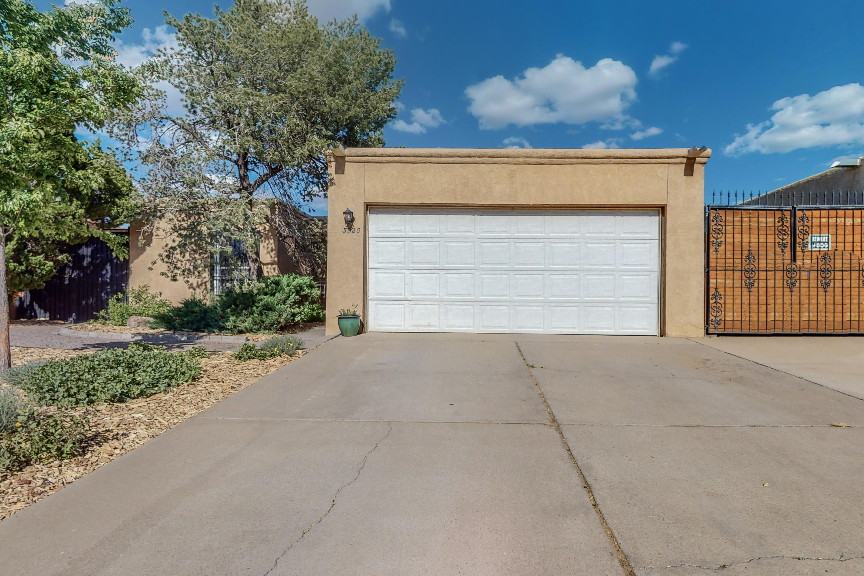 3920 Lafayette Drive NE