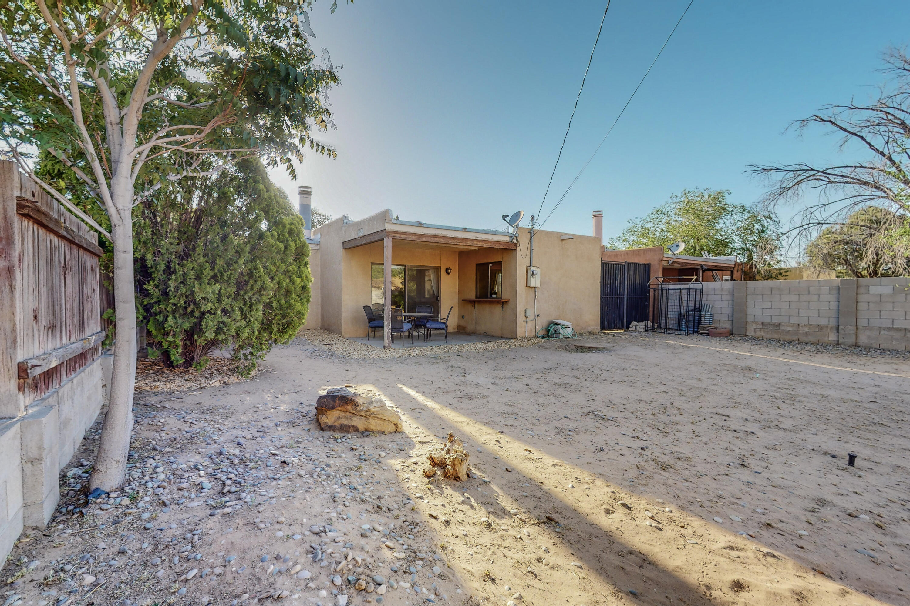 3920 Lafayette Drive NE