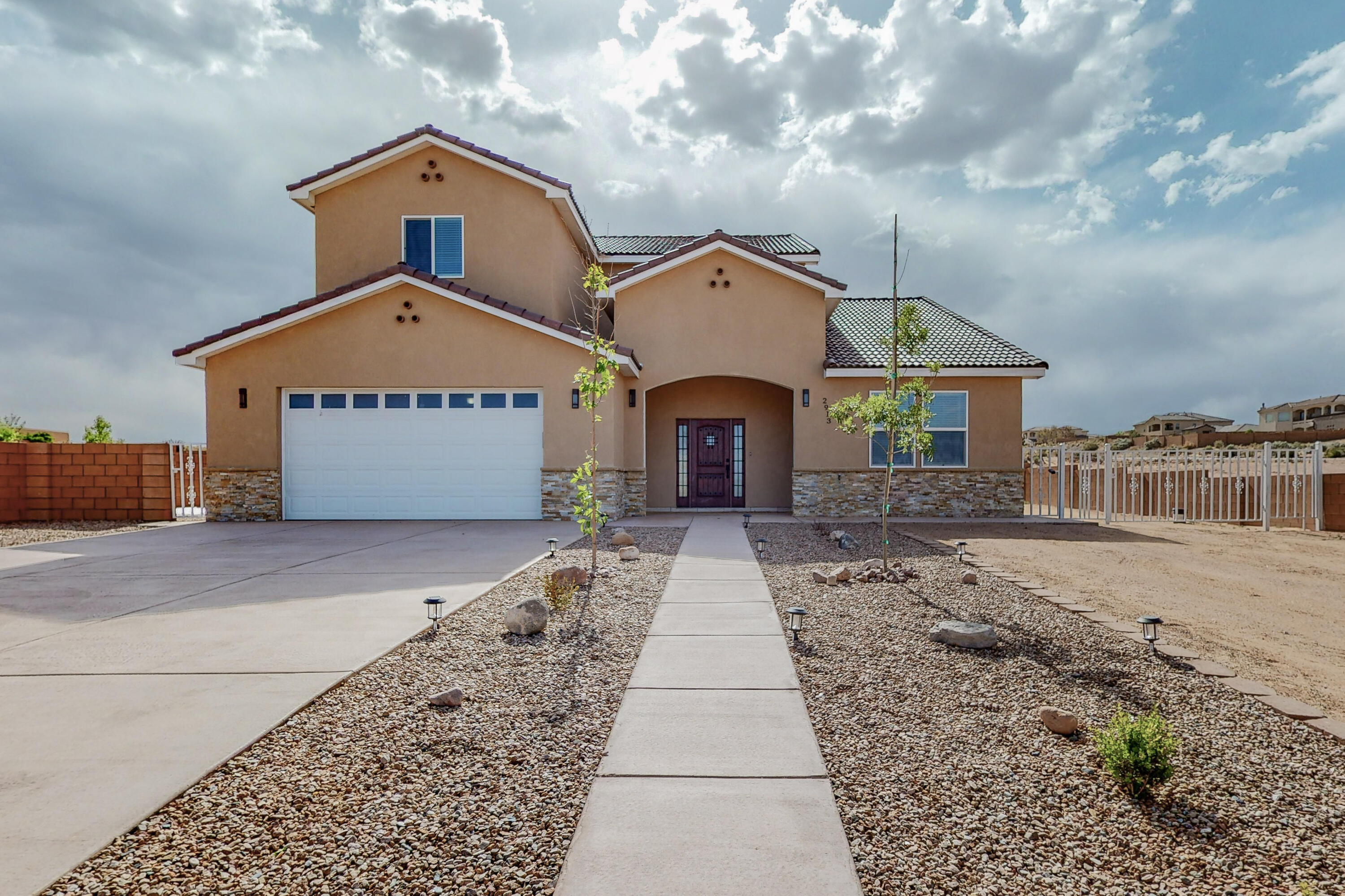 2913 Aurora Road NE