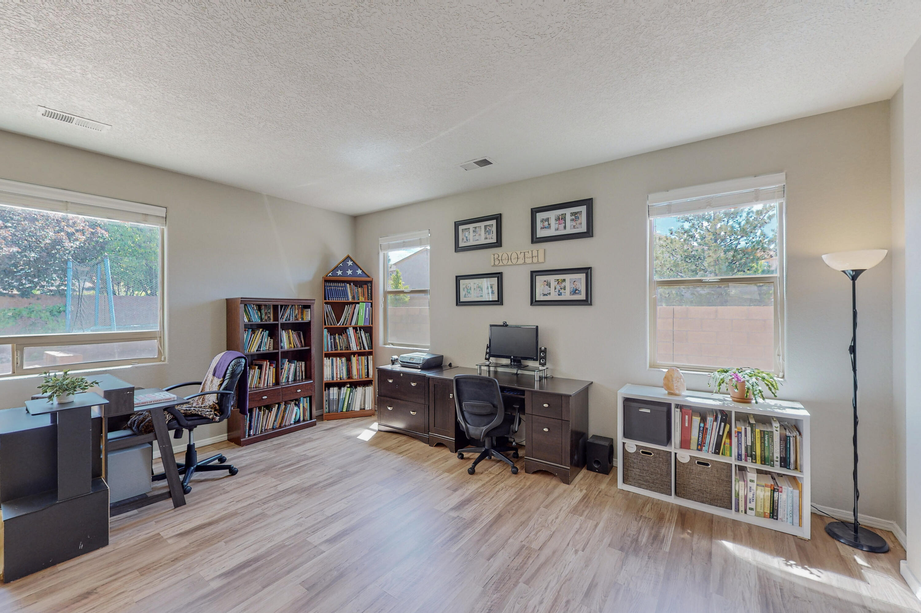 10500 Bitter Creek Drive NW