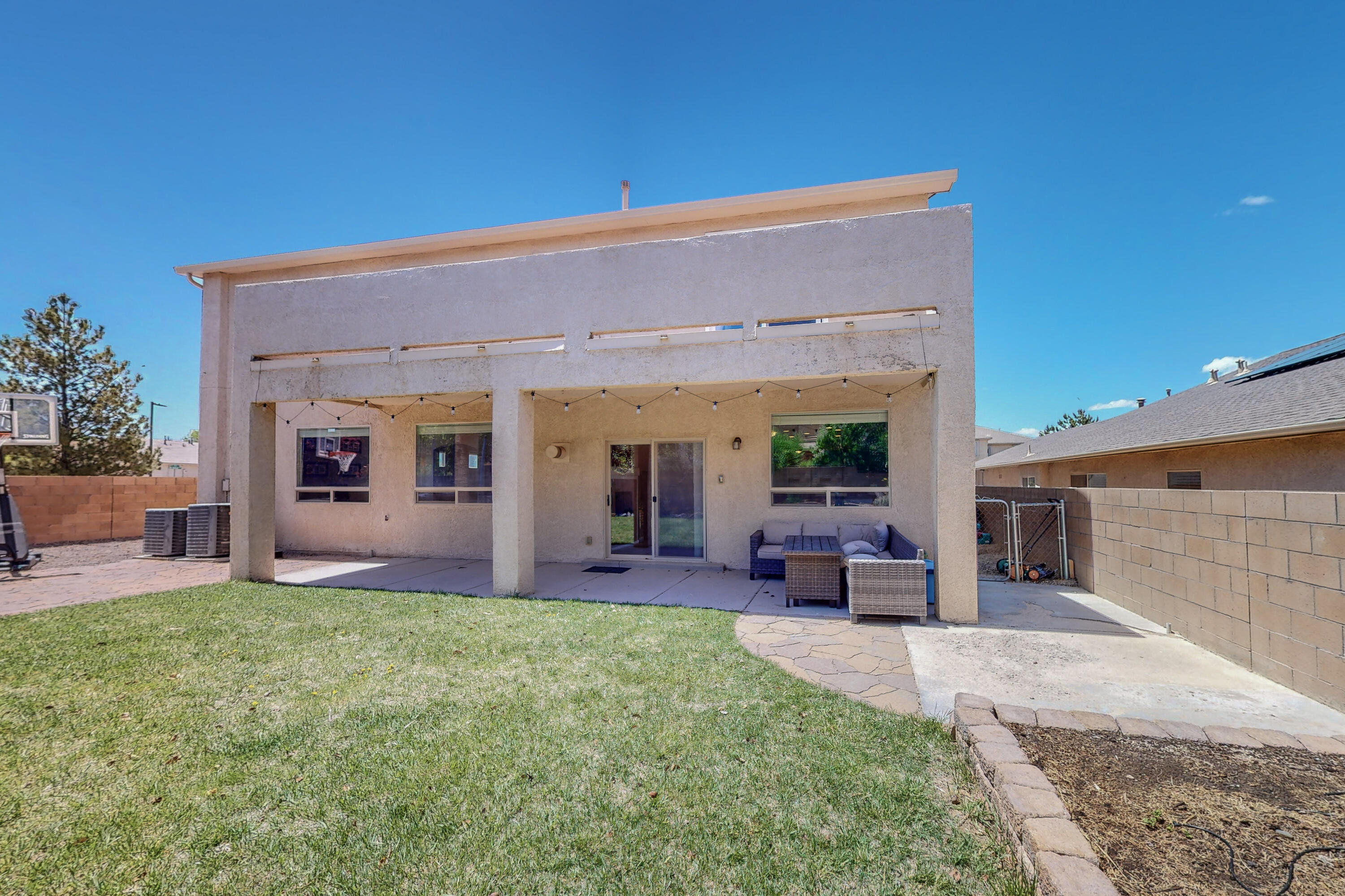 10500 Bitter Creek Drive NW