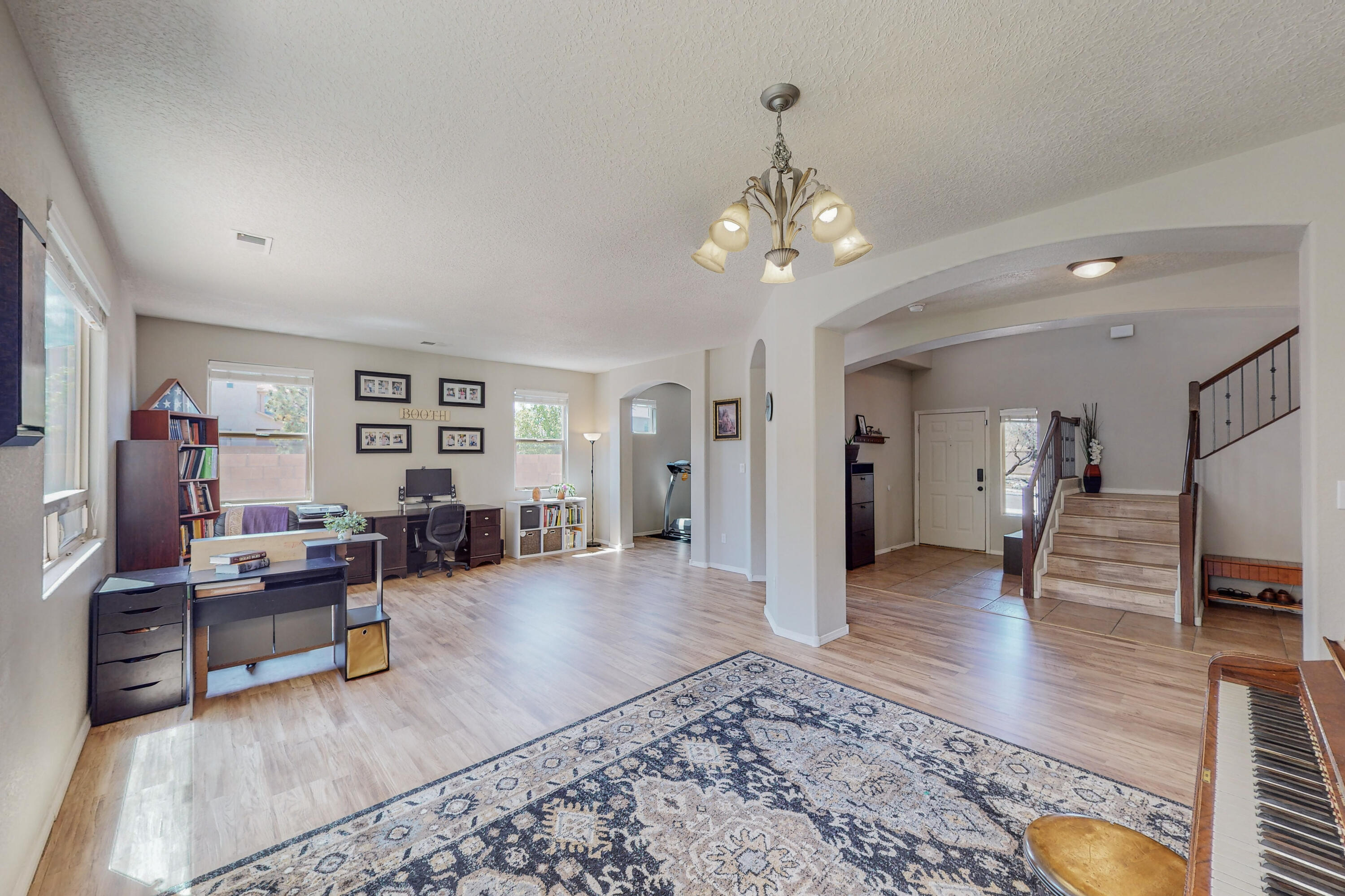 10500 Bitter Creek Drive NW