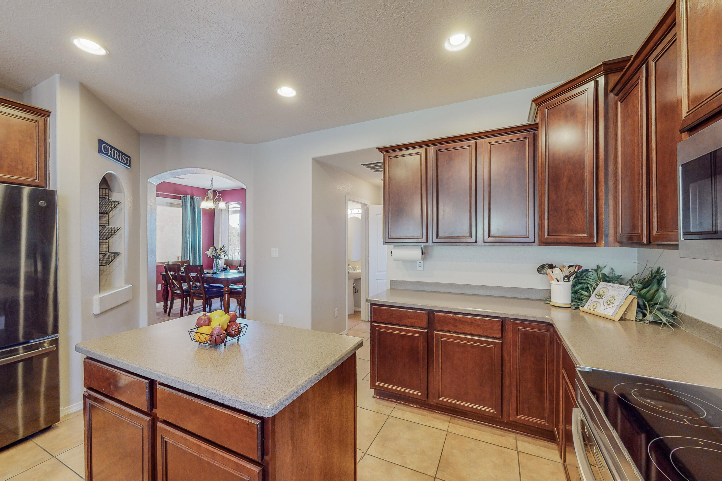 10500 Bitter Creek Drive NW