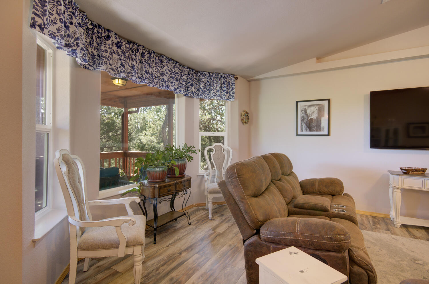 41 Mulberry Loop