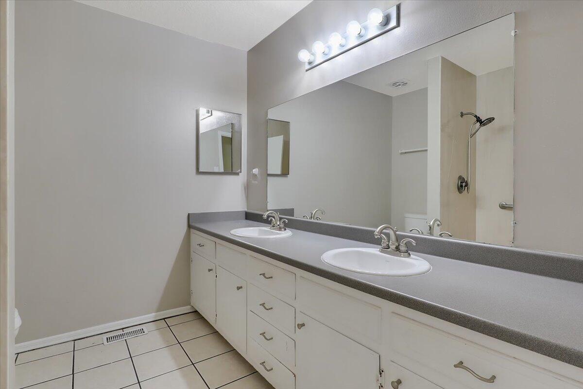 6501 Northland Avenue NE