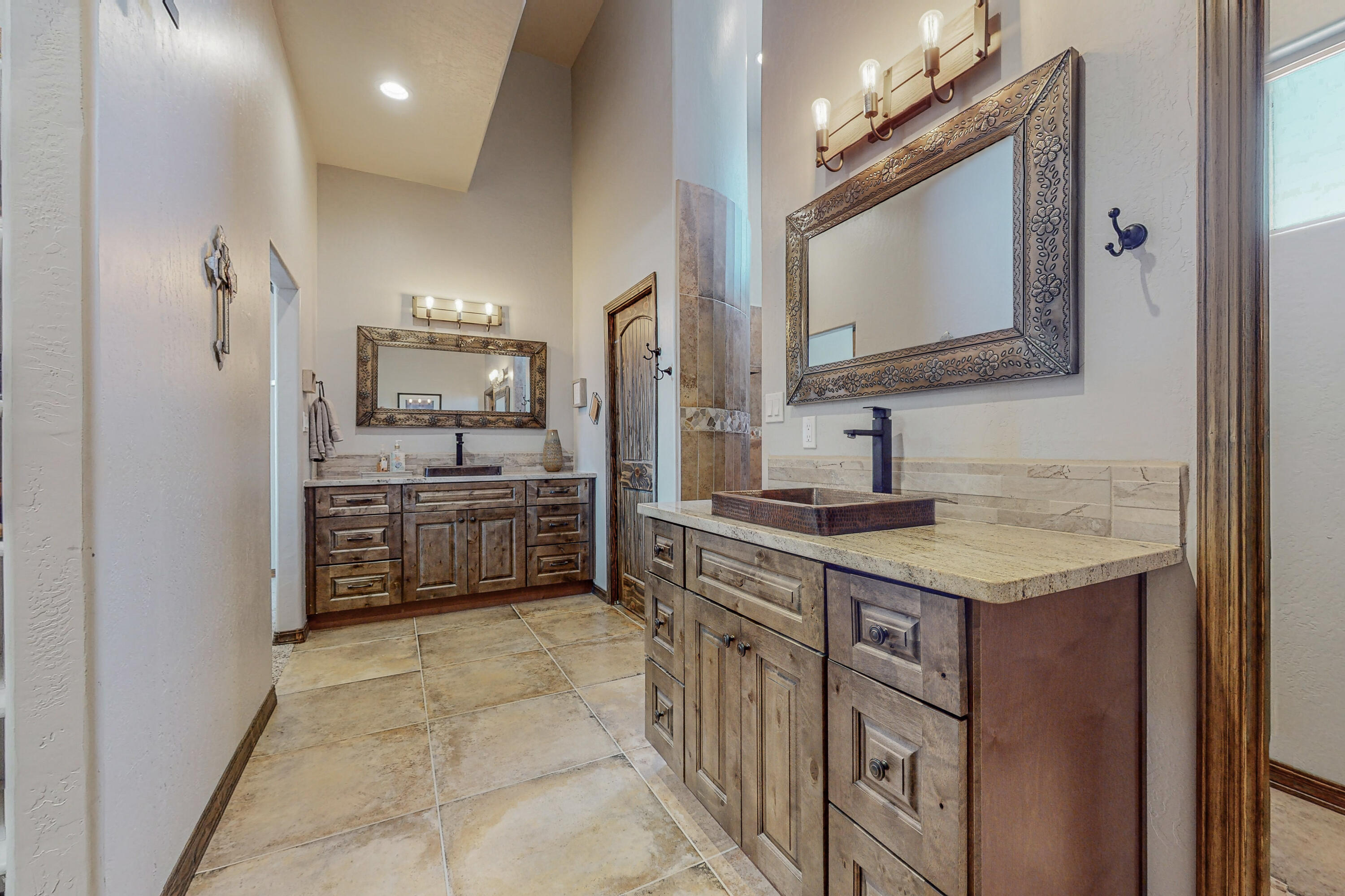 3200 Vatapa Road NE
