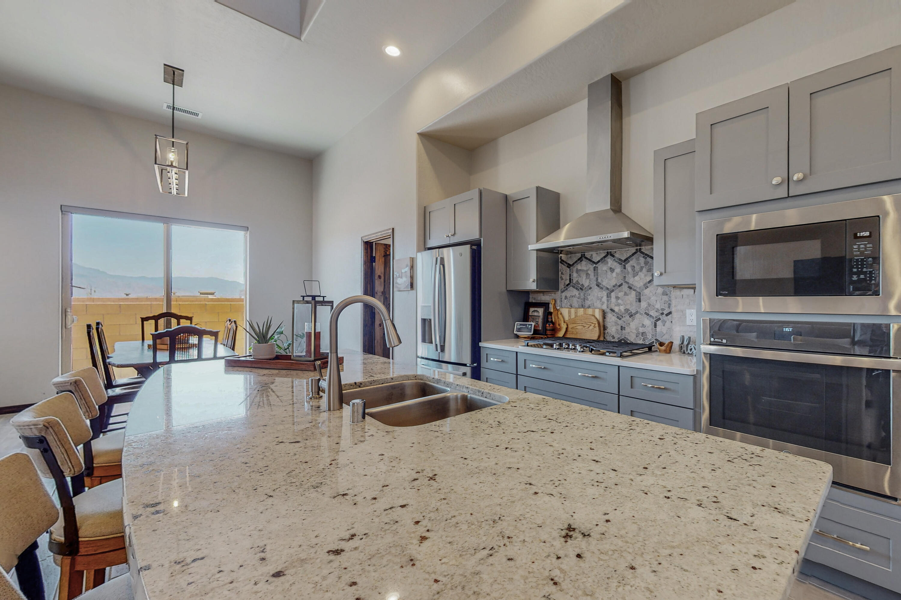 3200 Vatapa Road NE