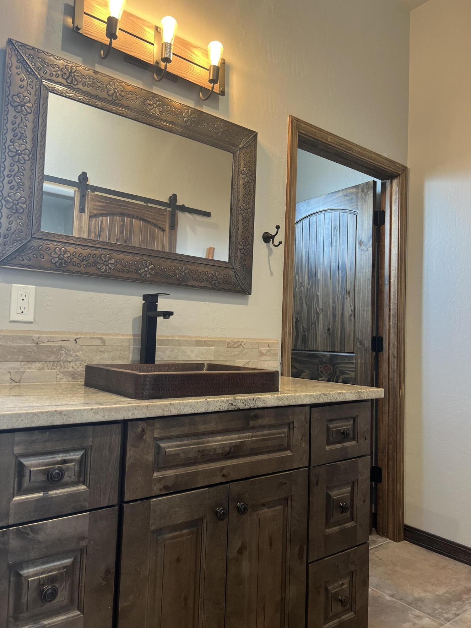 3200 Vatapa Road NE