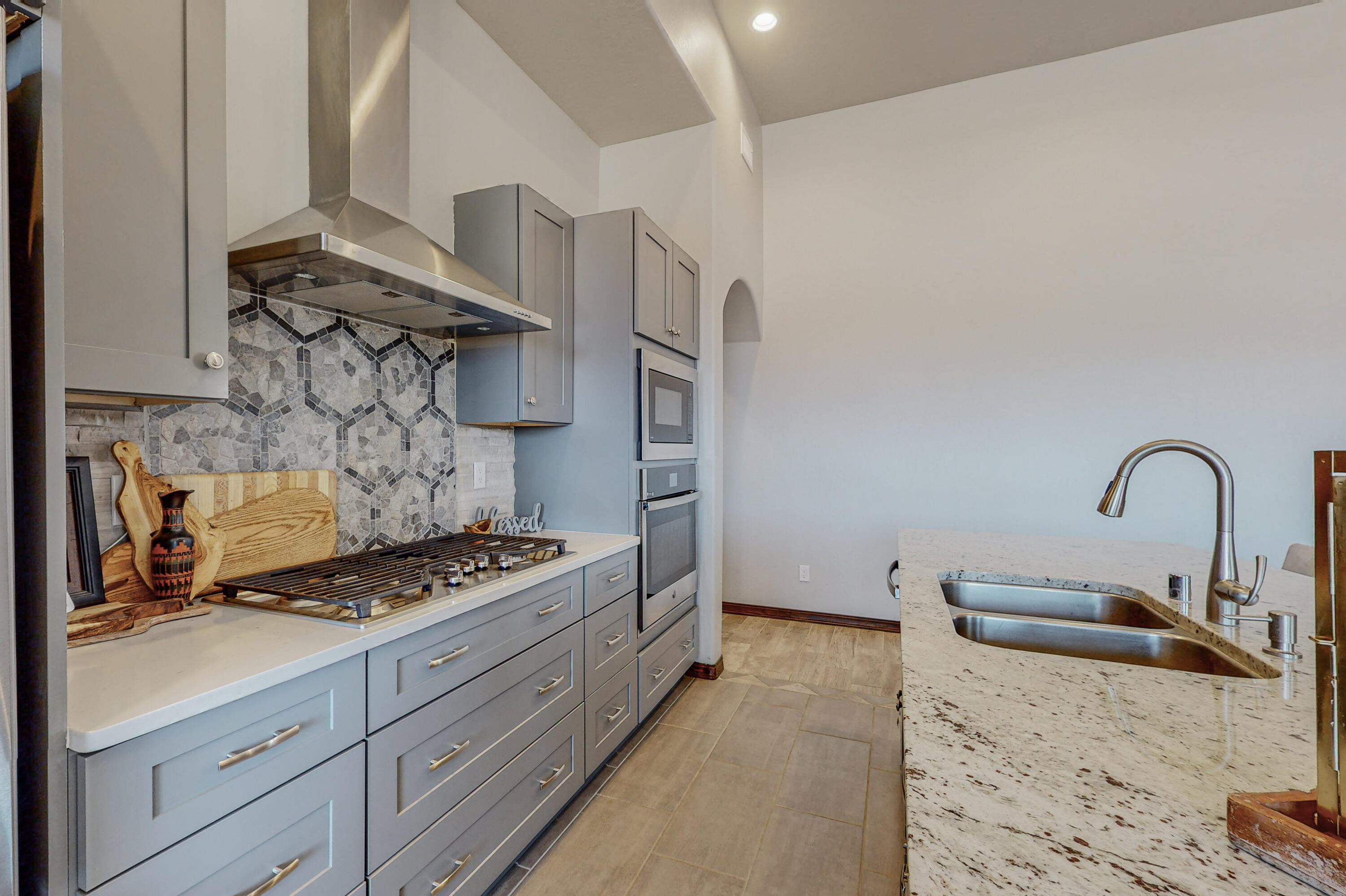 3200 Vatapa Road NE