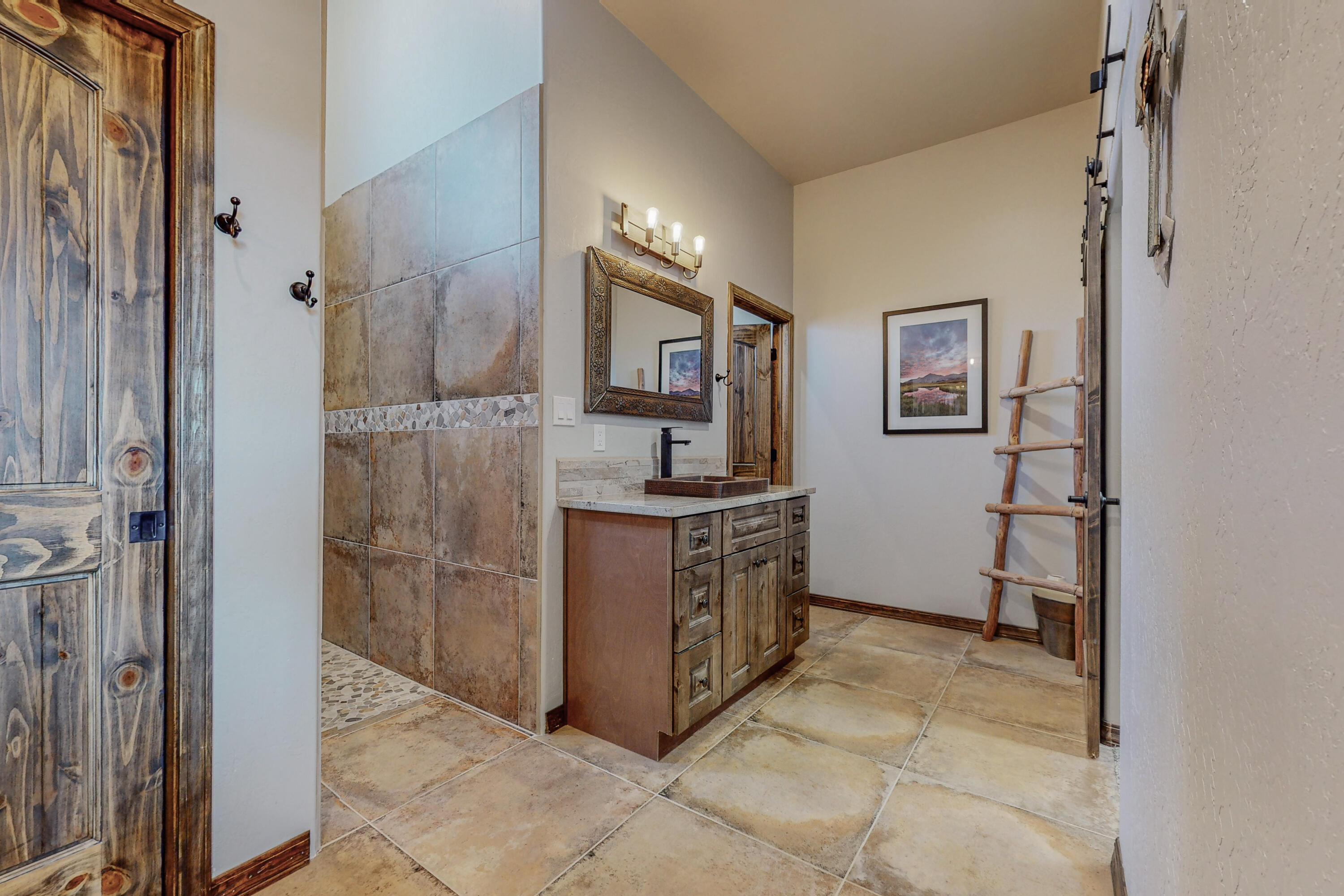 3200 Vatapa Road NE