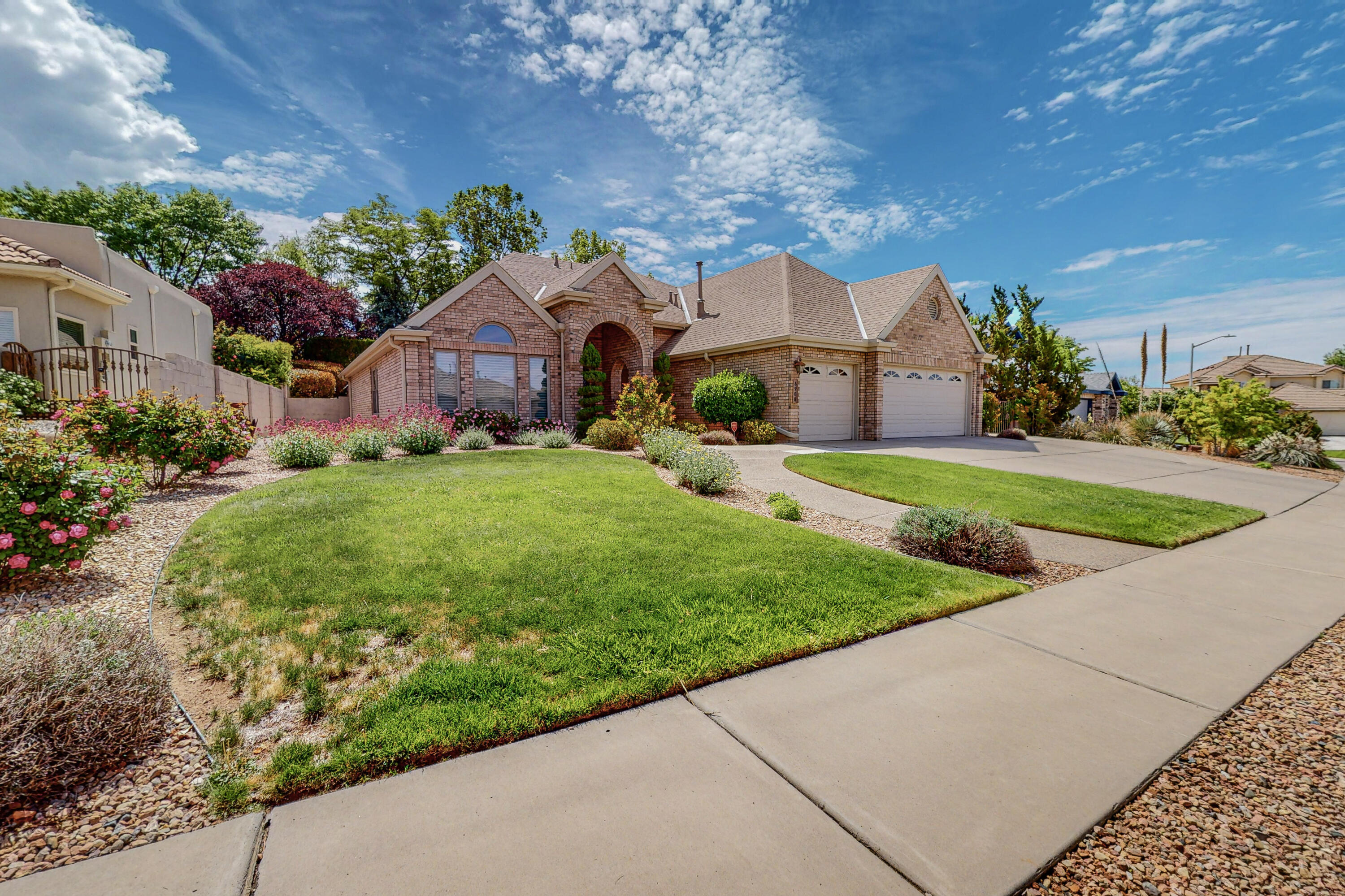 6908 Brandywine Loop NE