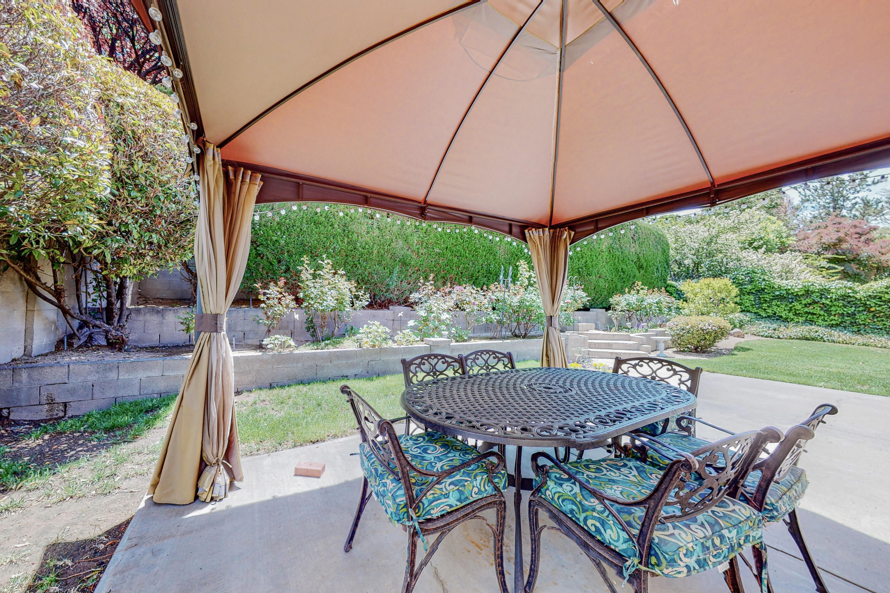6908 Brandywine Loop NE