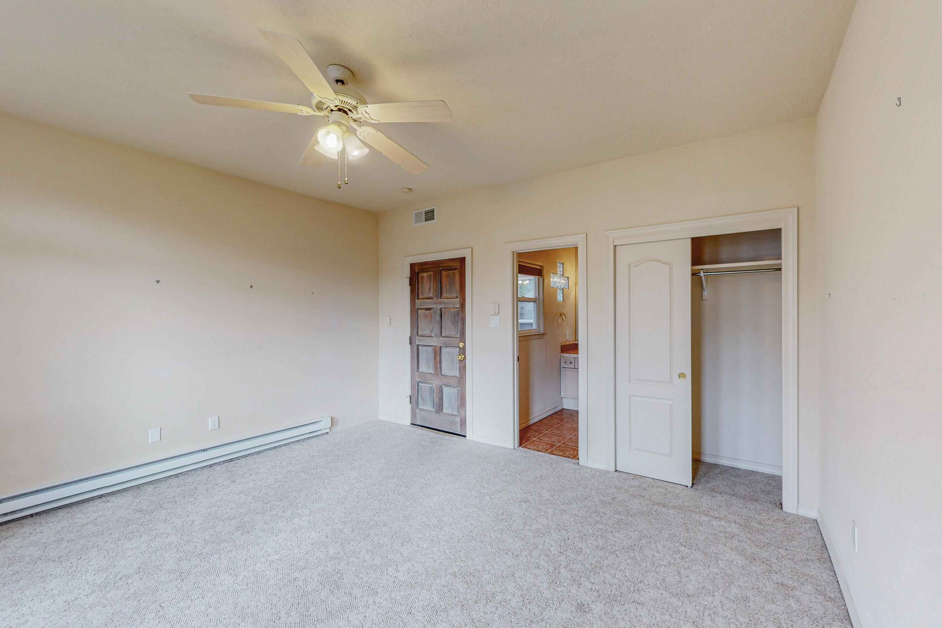 9212 San Leandro Lane NW