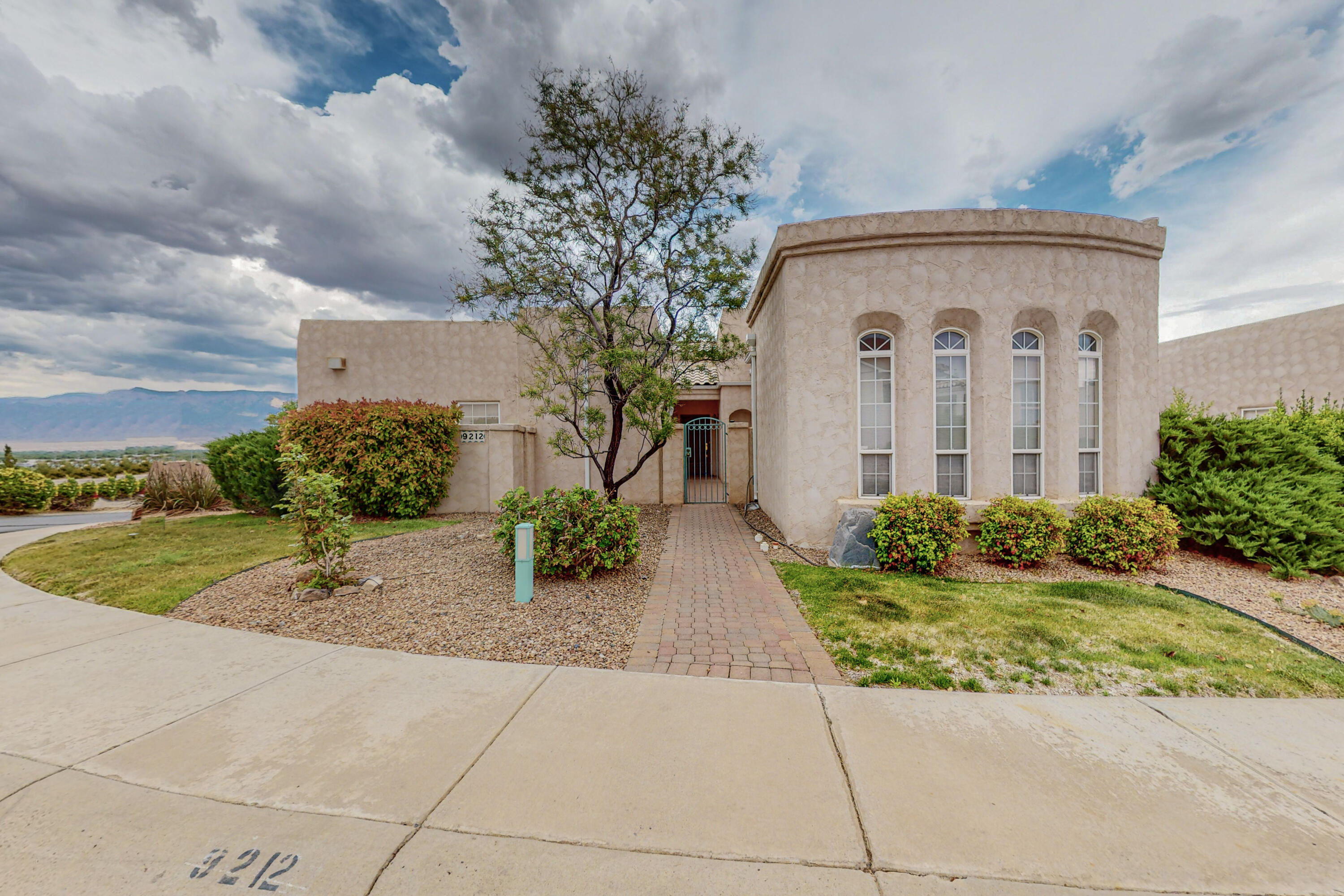 9212 San Leandro Lane NW