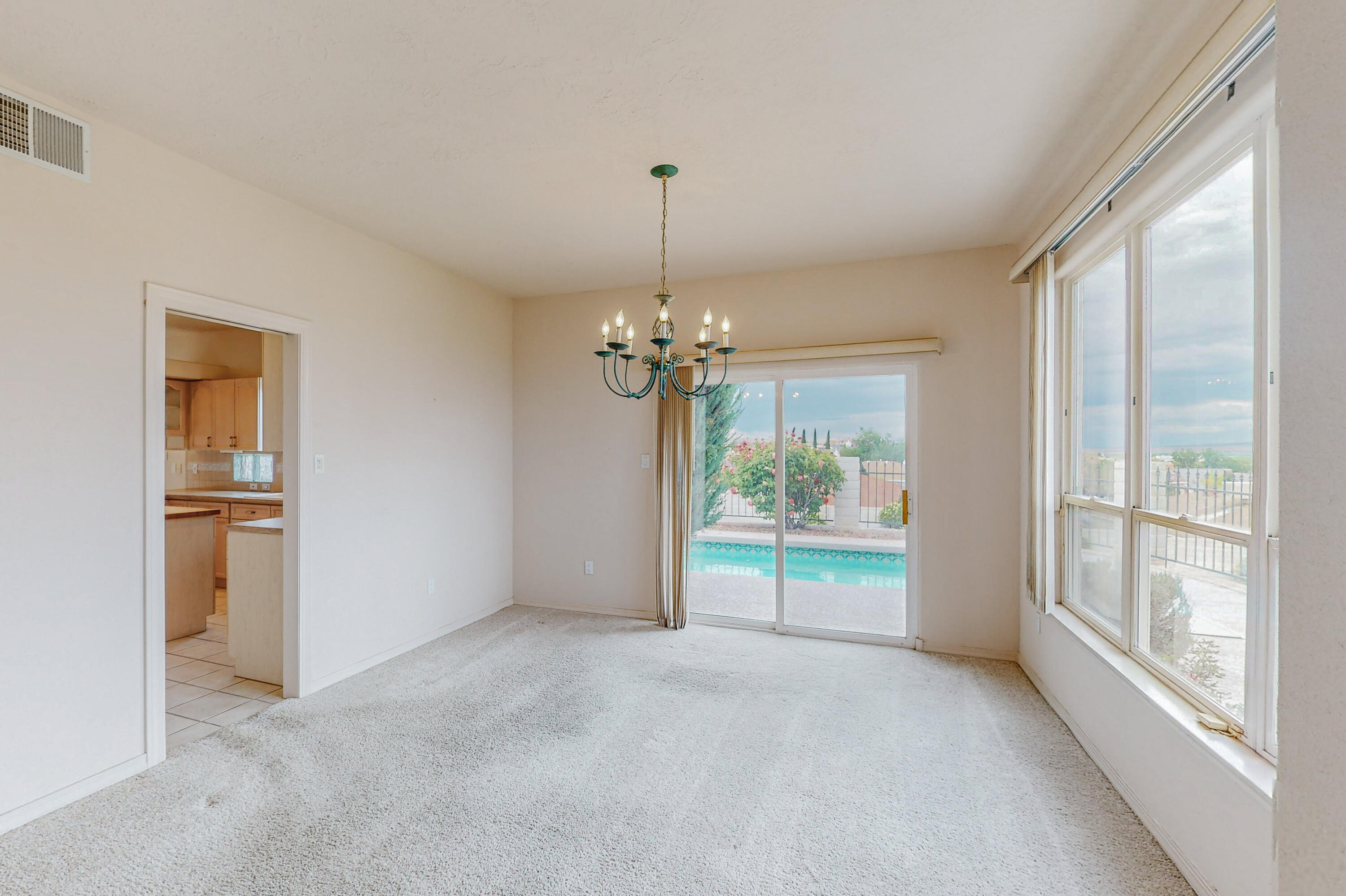 9212 San Leandro Lane NW