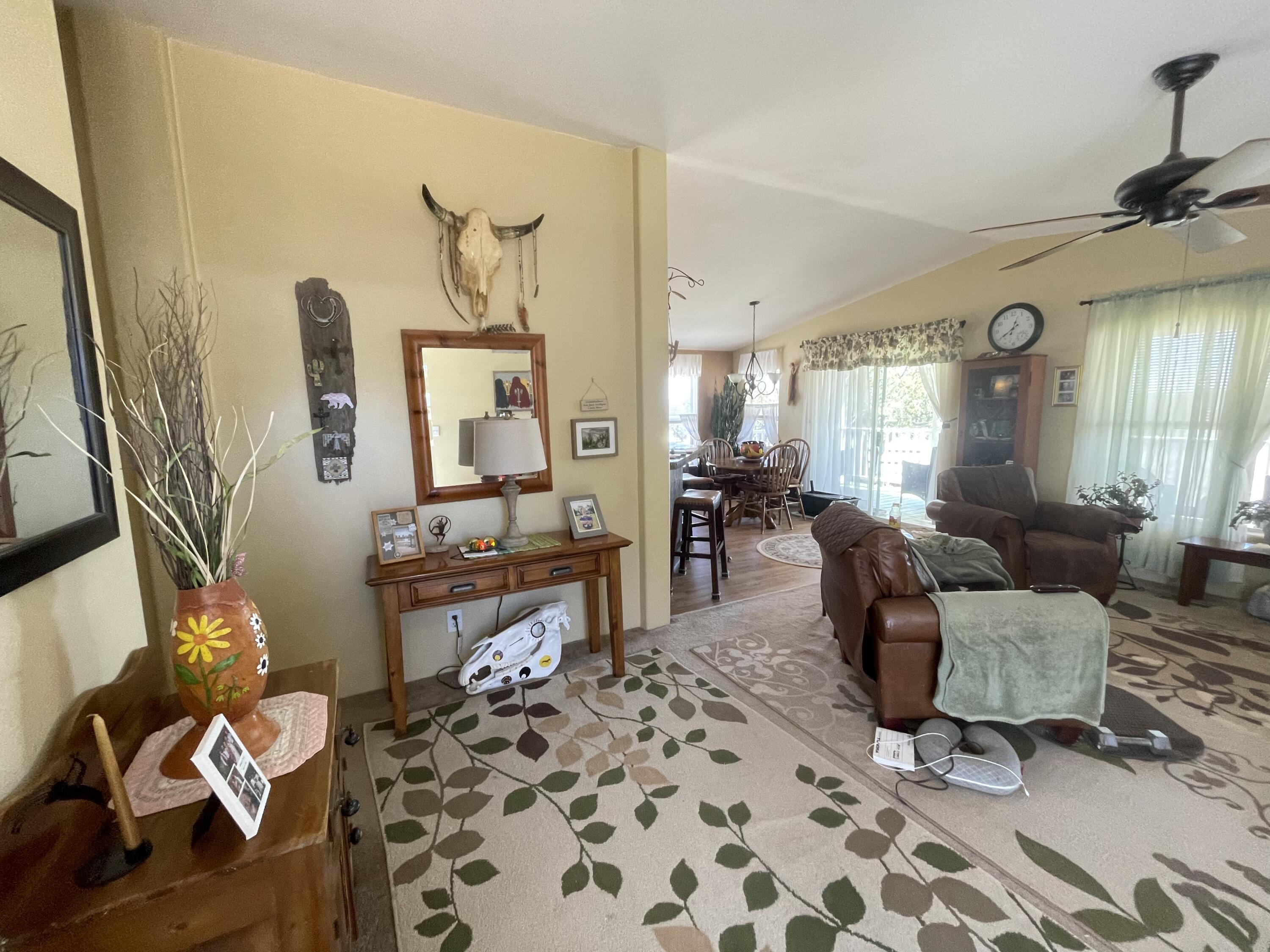 13 Zuni Trail