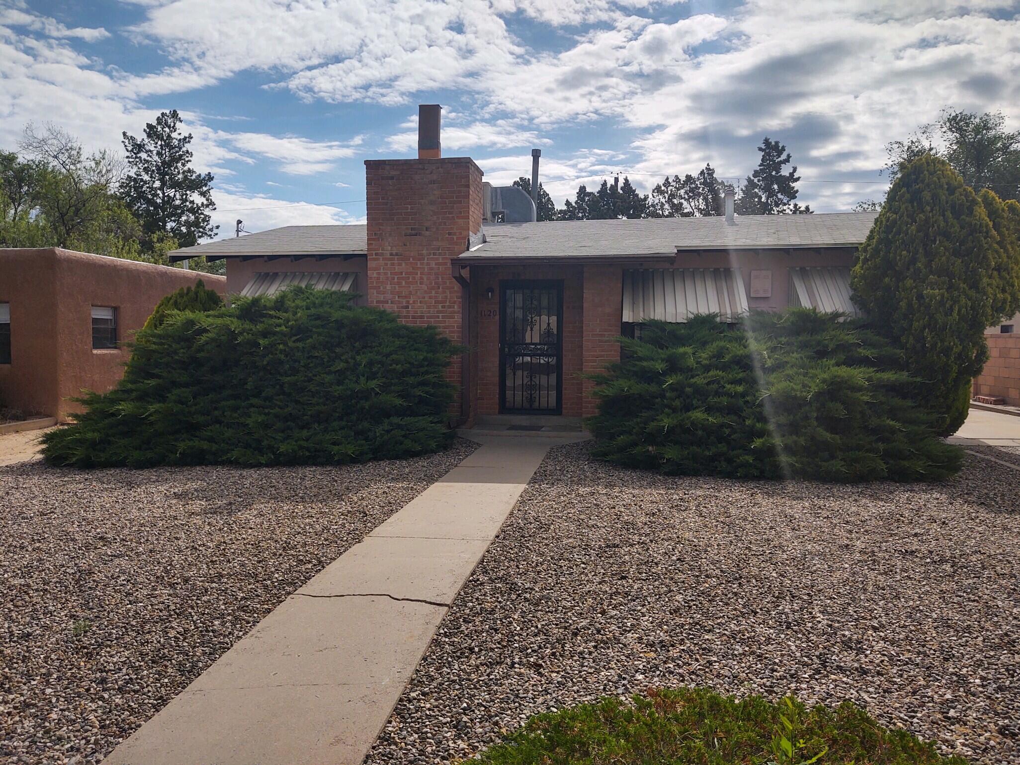 1120 Princeton Drive NE