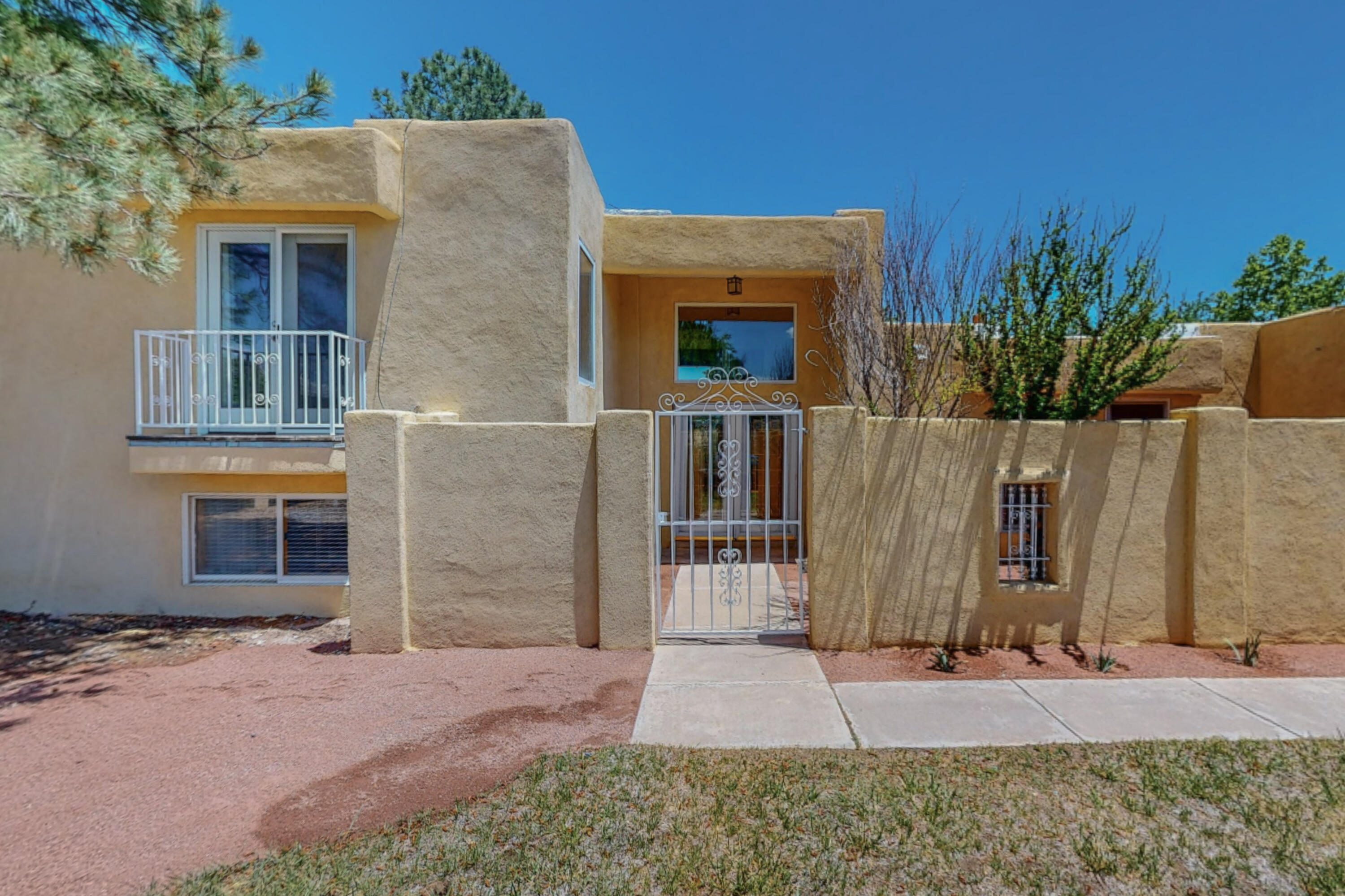 10204 Keeping Drive NW