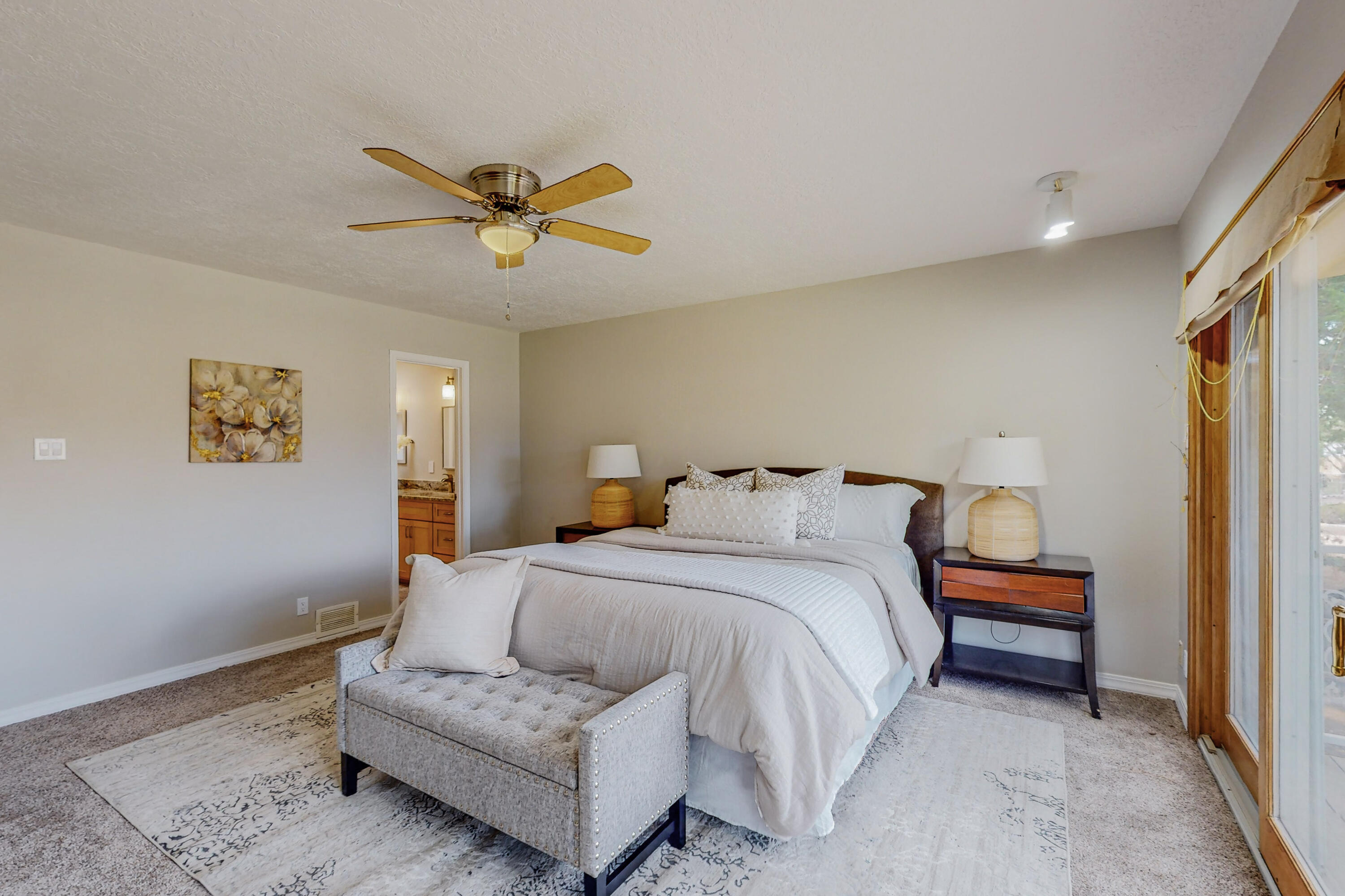 10204 Keeping Drive NW