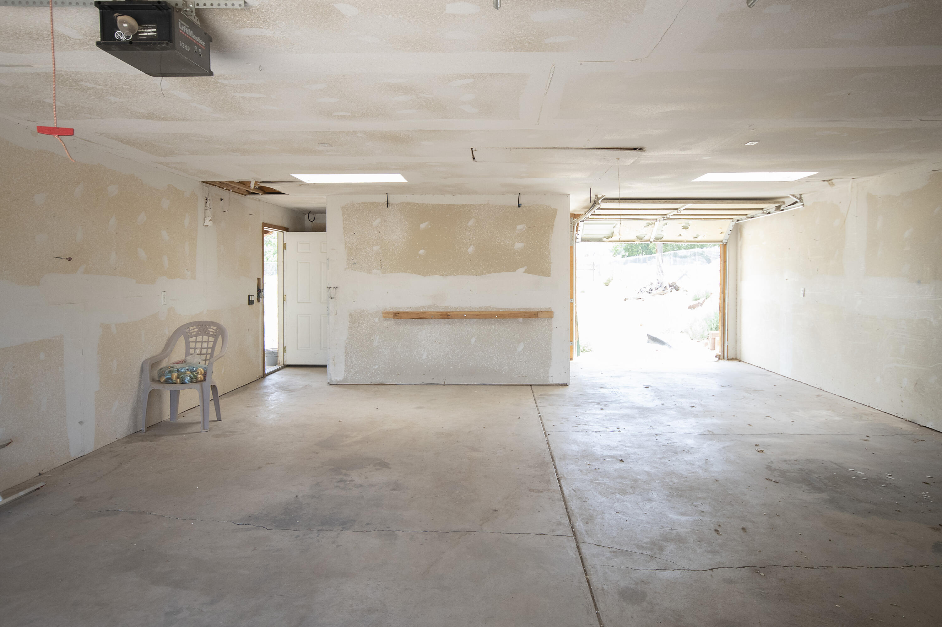 2908 Maplewood Drive SW