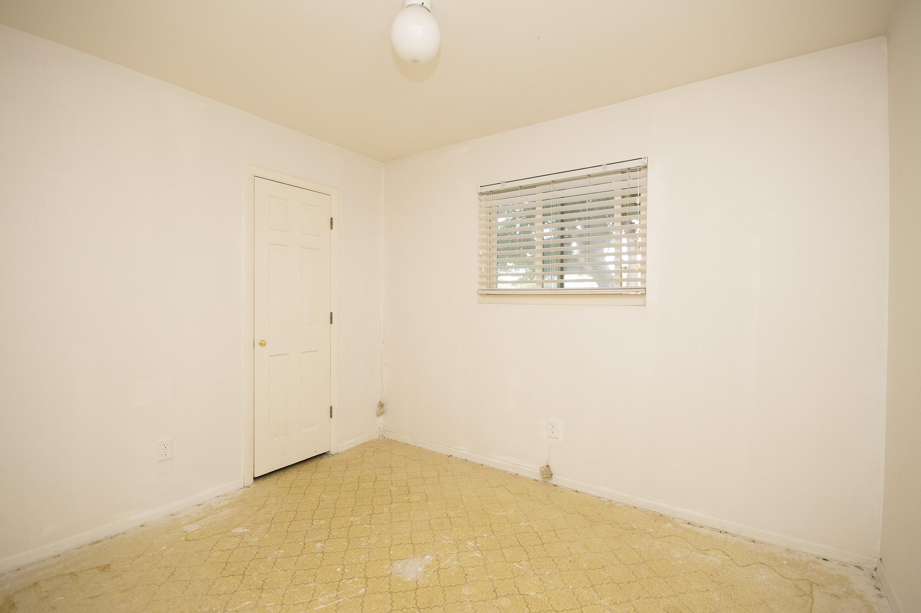 2908 Maplewood Drive SW