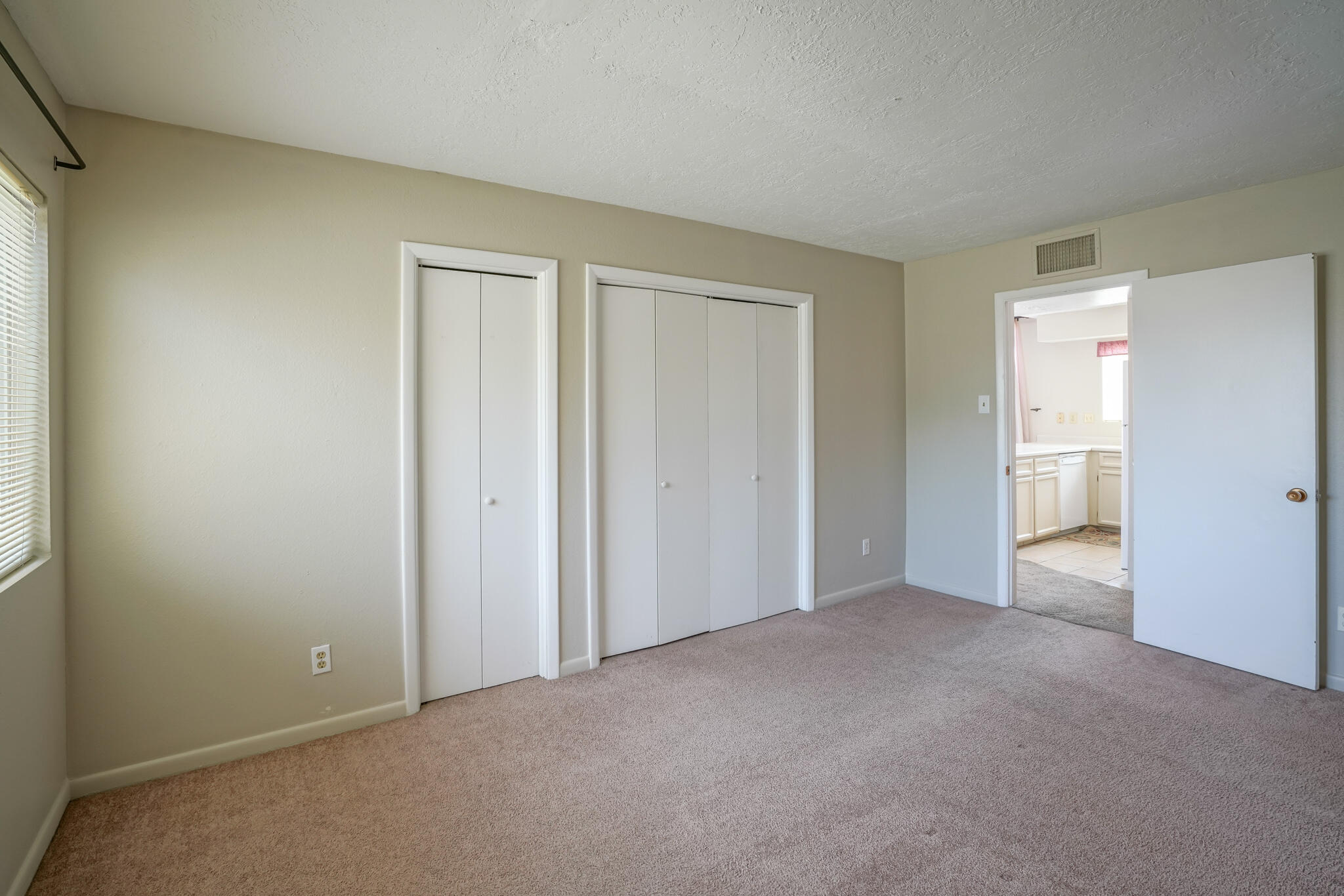 1305 Rio Rancho Drive SE Unit: F