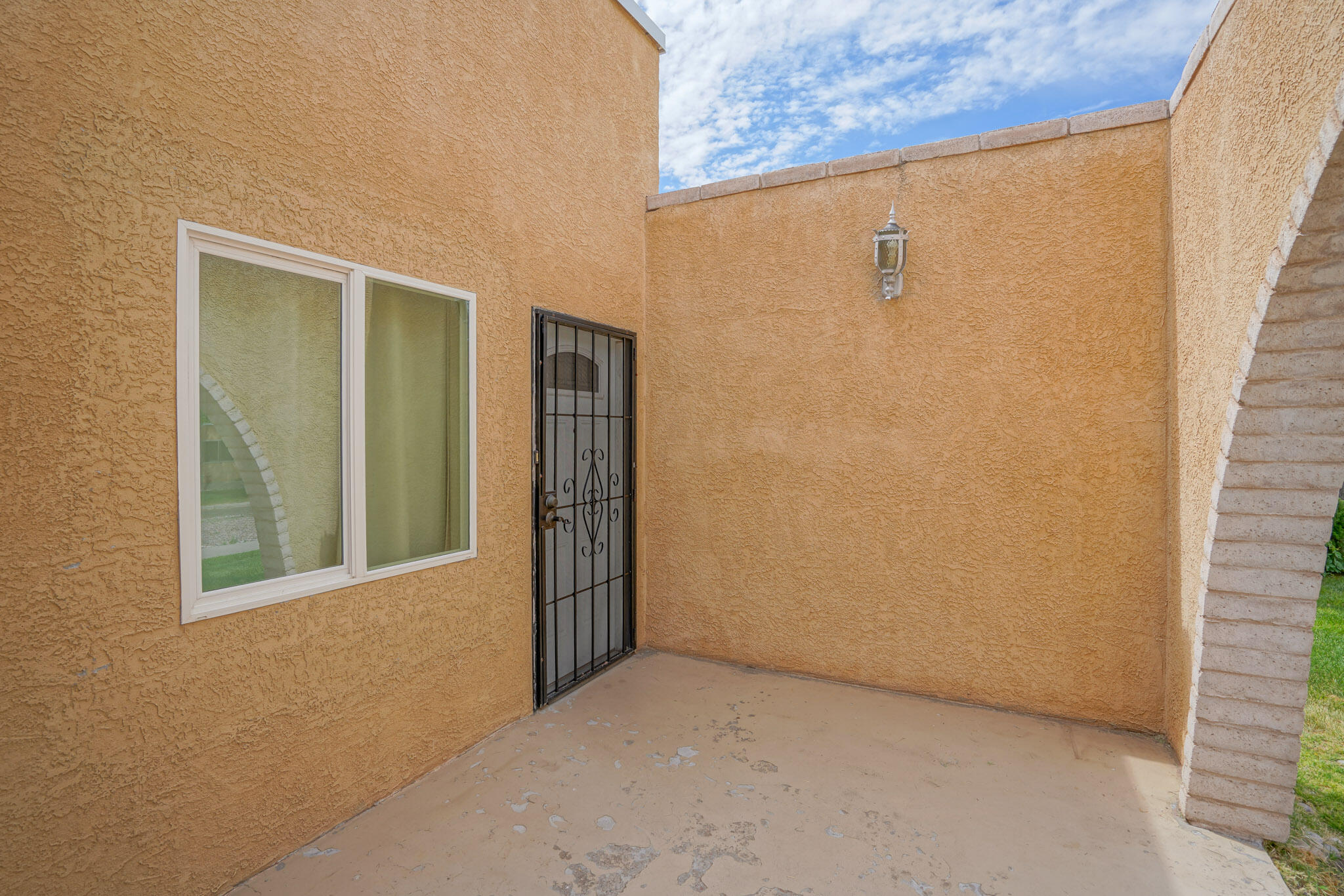 1305 Rio Rancho Drive SE Unit: F