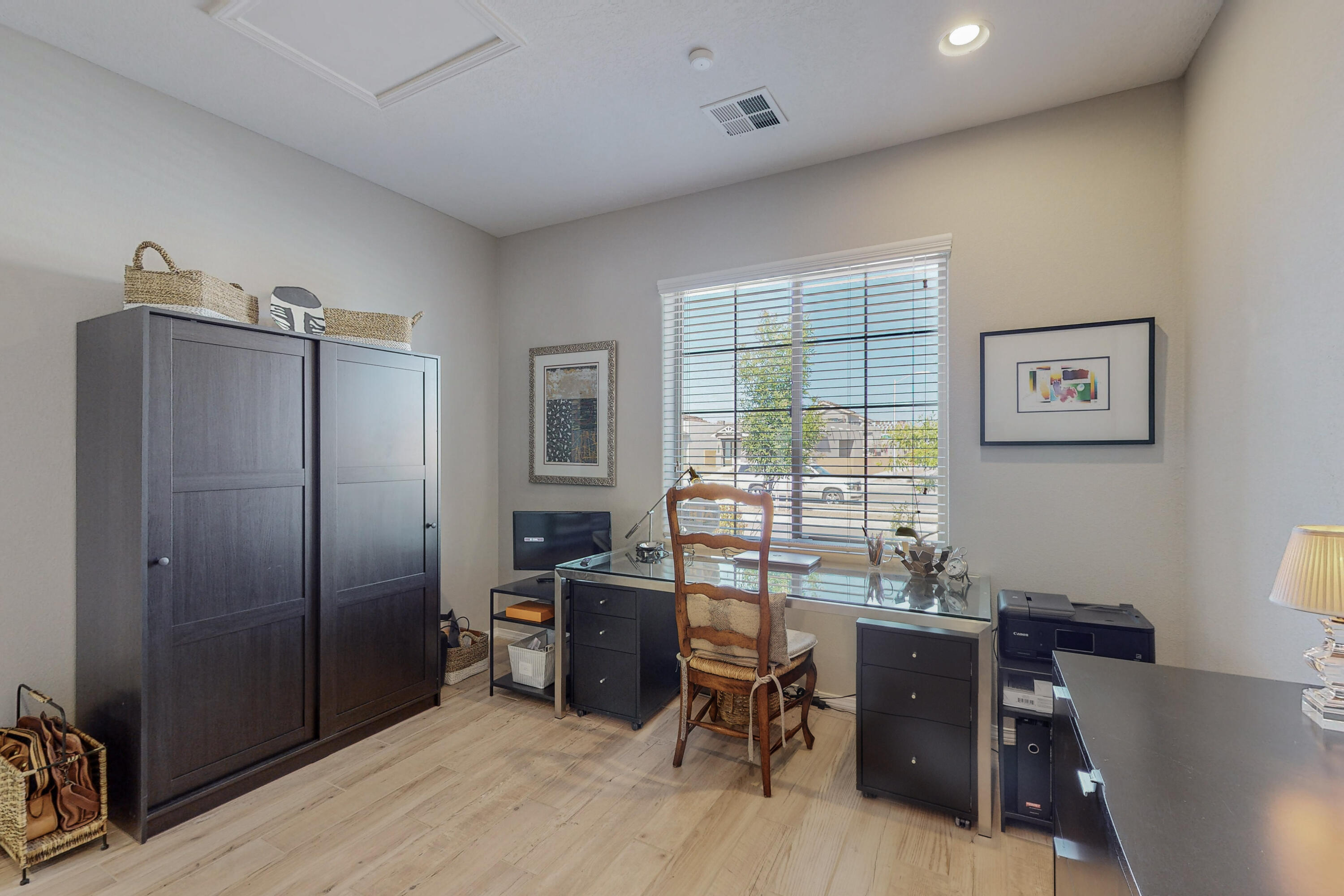 6016 Strand Loop SE