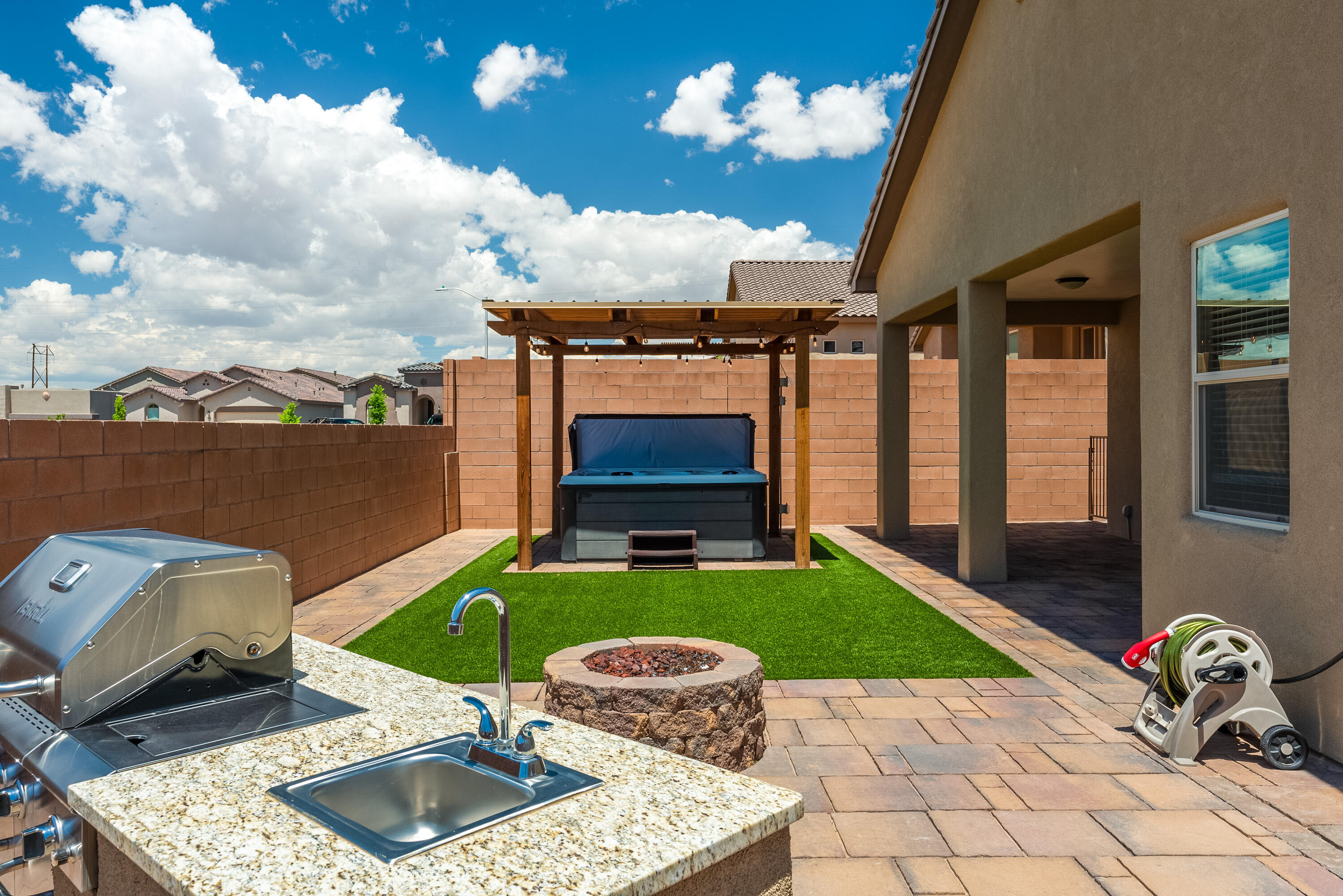 4270 Mountain Trail Loop NE