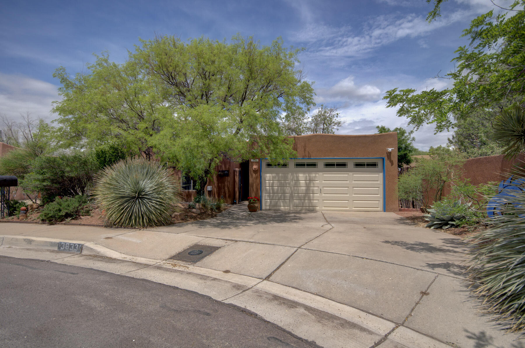 3833 Don Juan Court NW