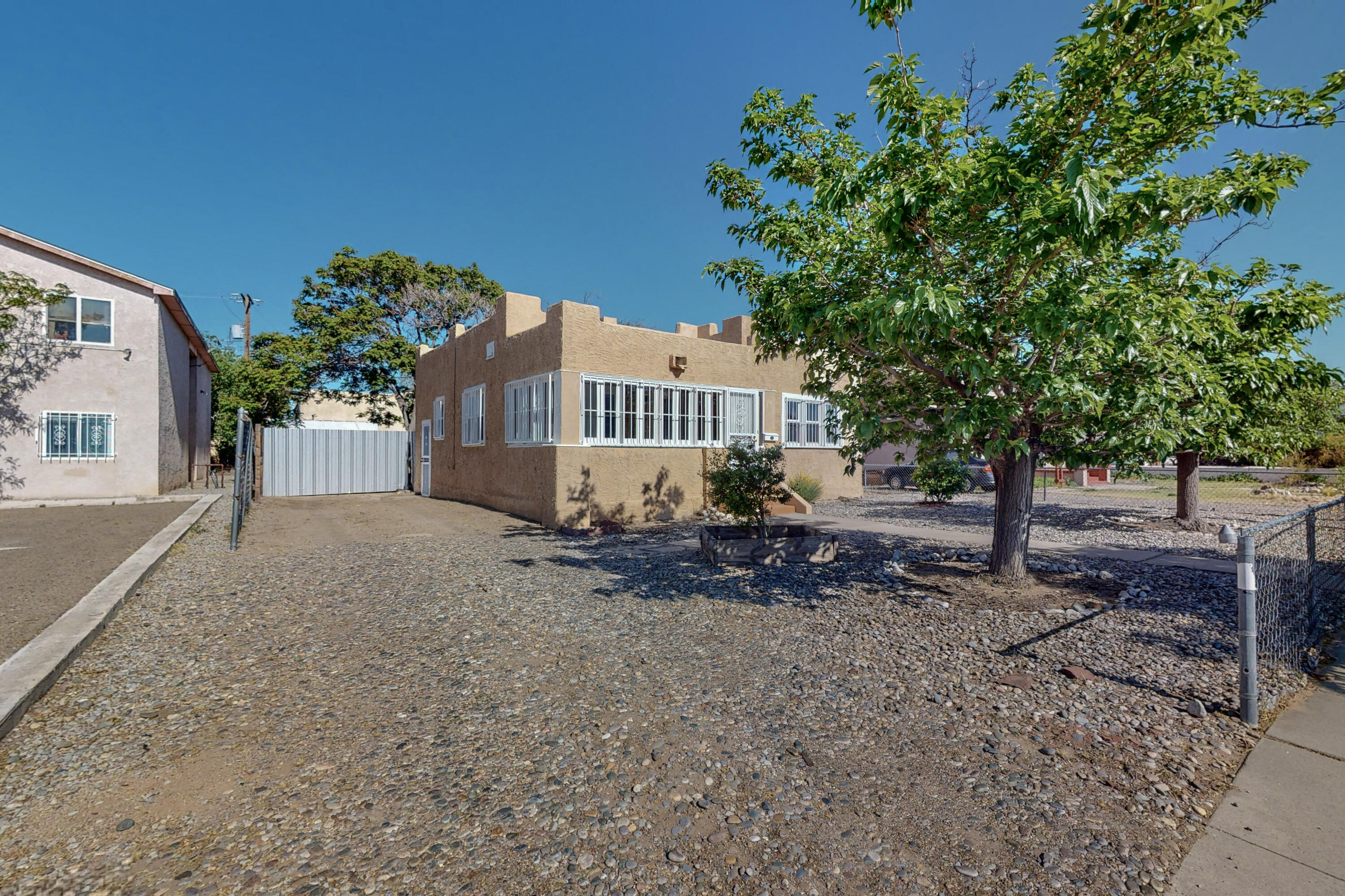 304 Princeton Drive SE