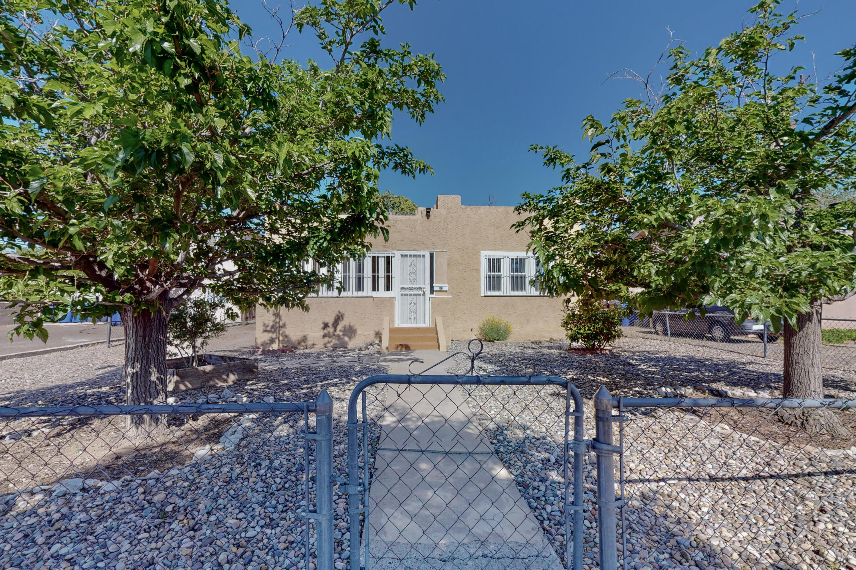 304 Princeton Drive SE