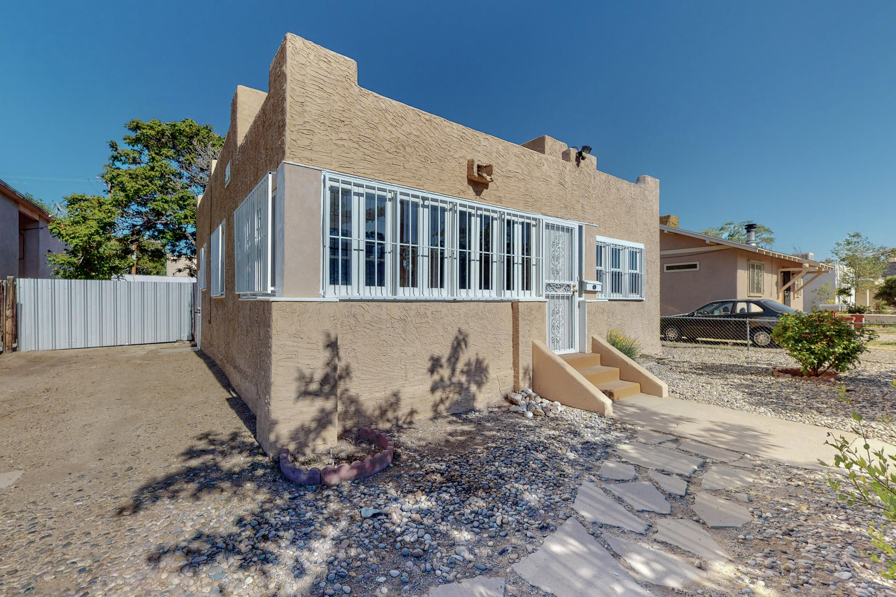 304 Princeton Drive SE