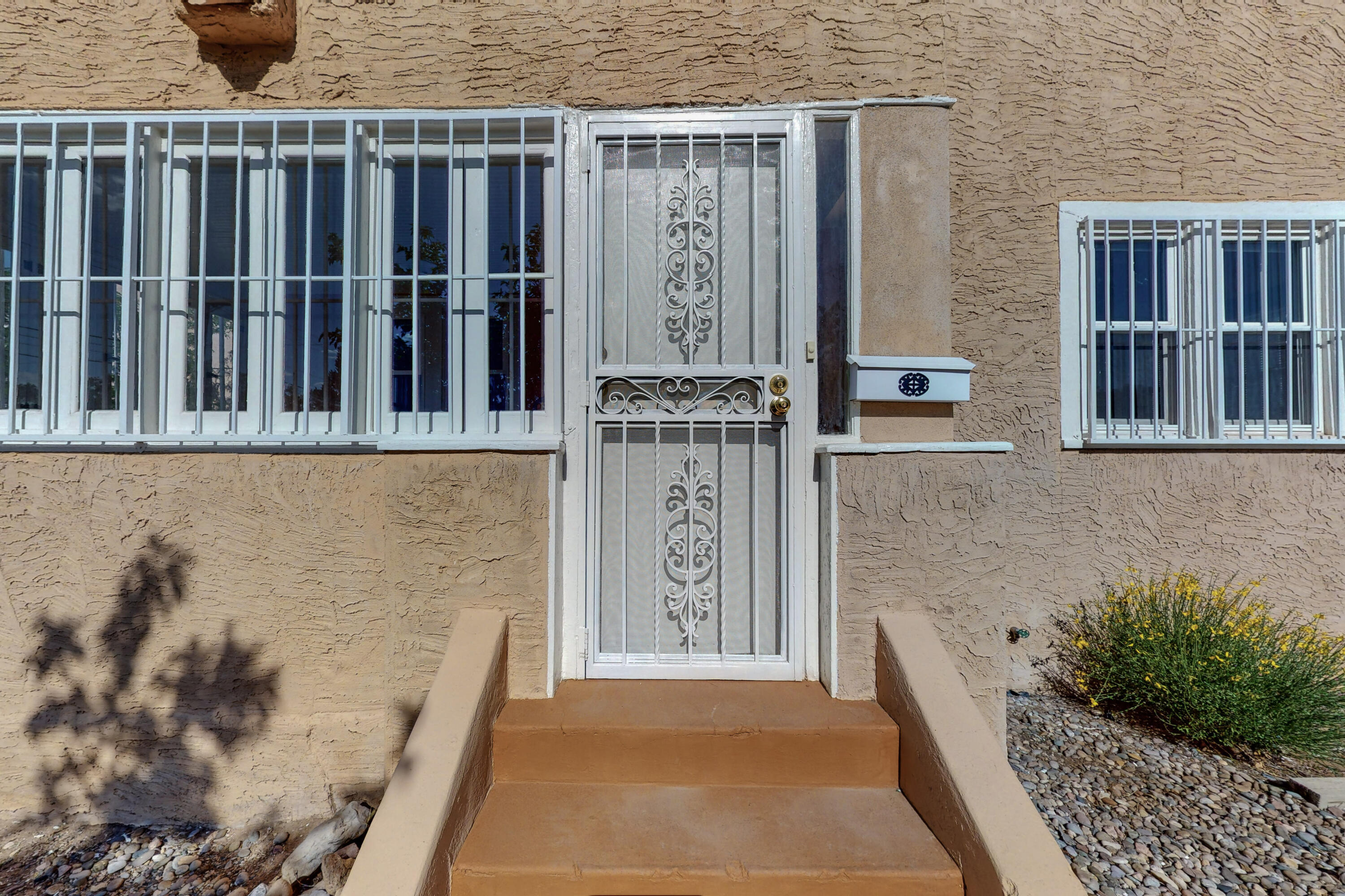 304 Princeton Drive SE