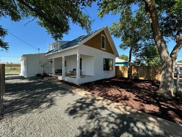 706 Center Avenue