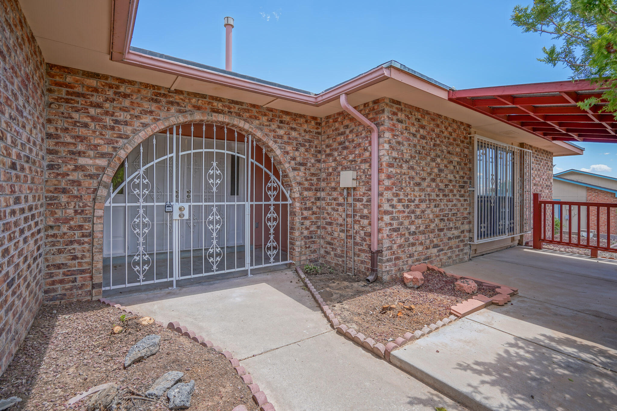 4701 Aquamarine Drive NE