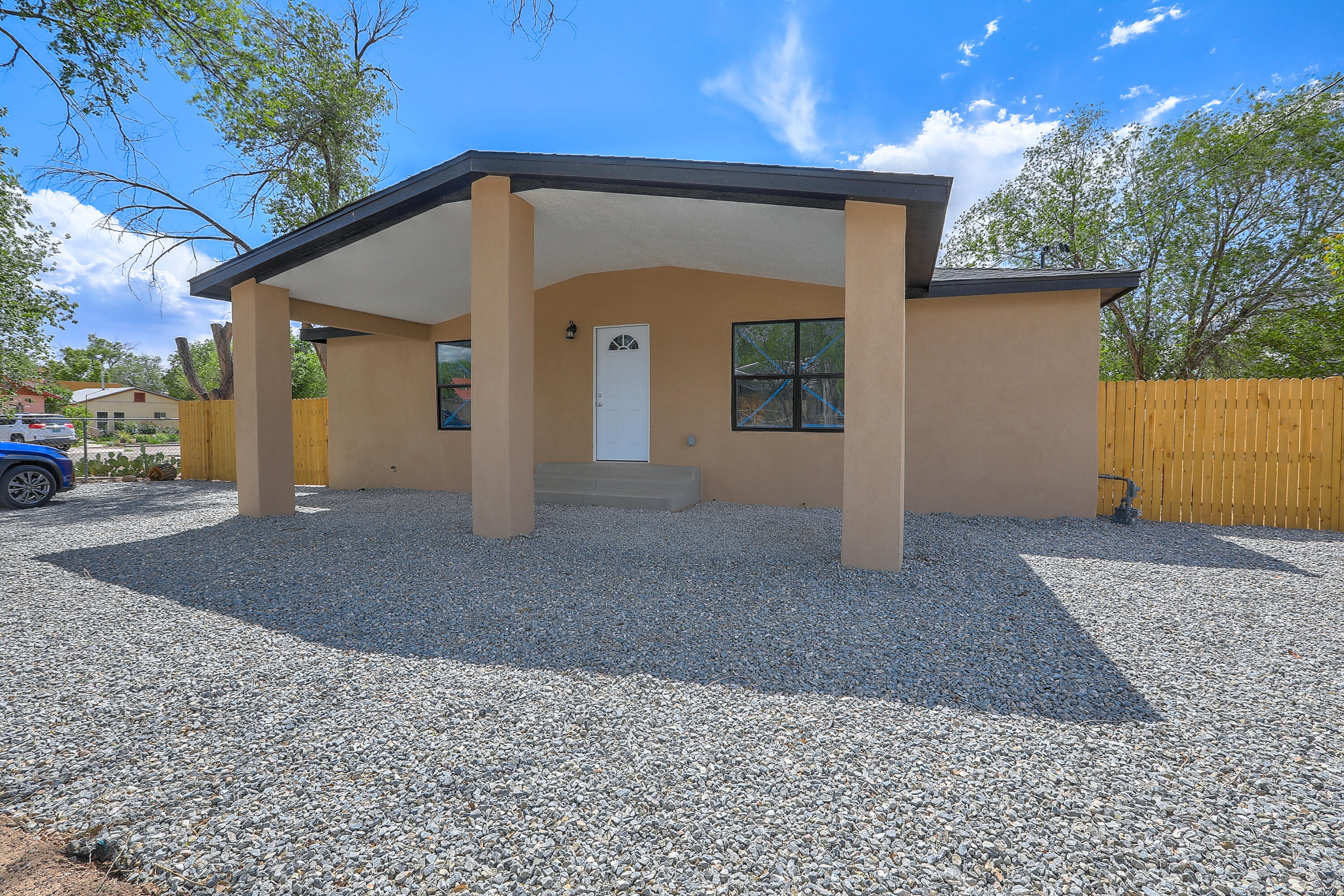 1101 Sunset Road SW