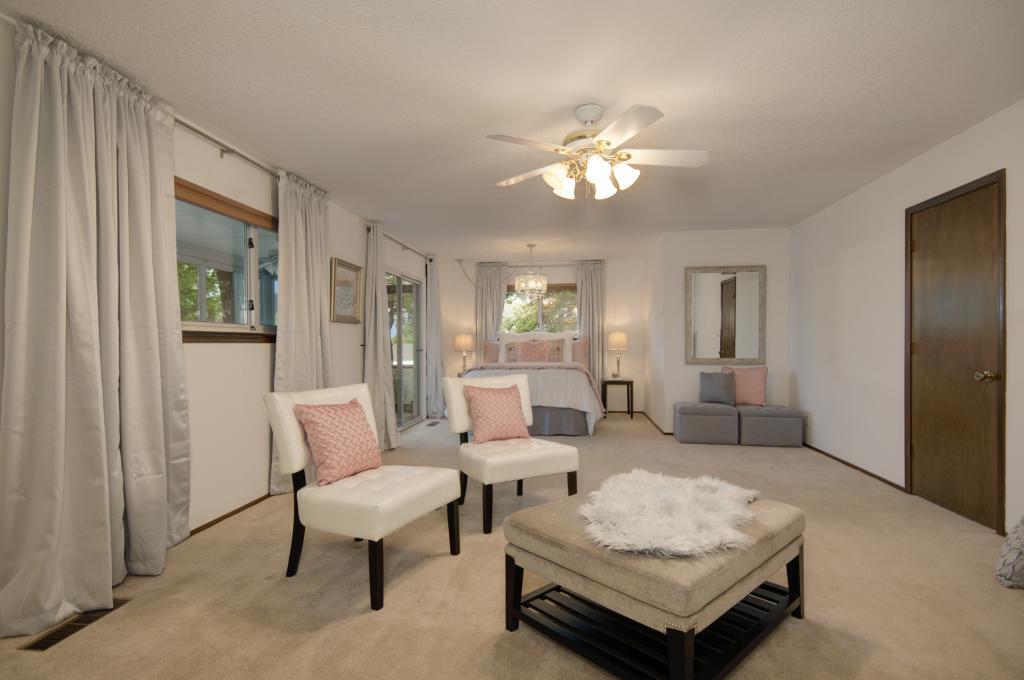 1308 Wagon Train Drive SE