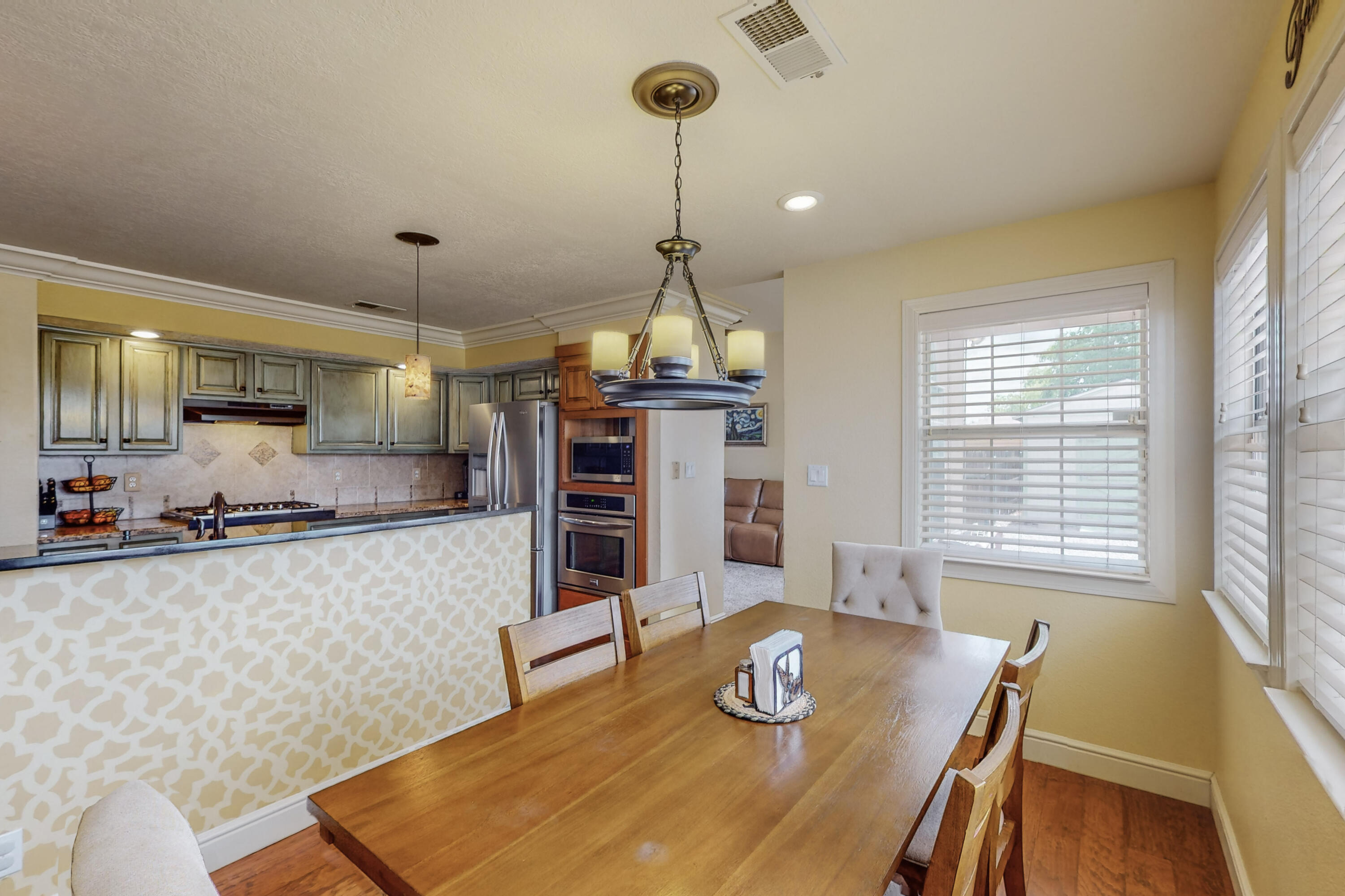 2644 Sandia Loop NE