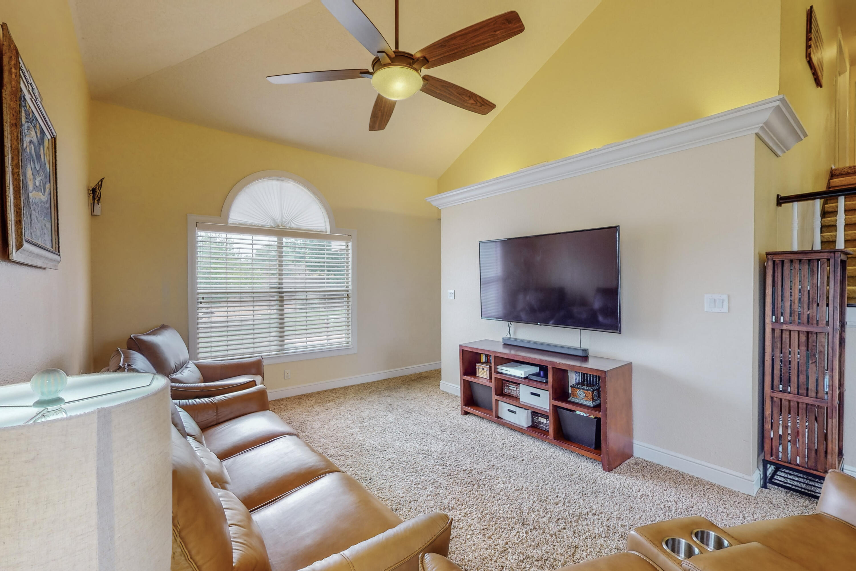 2644 Sandia Loop NE