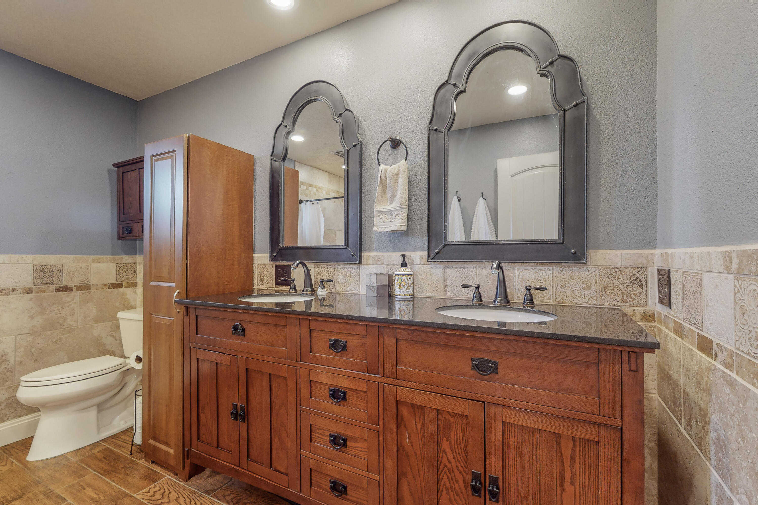2644 Sandia Loop NE