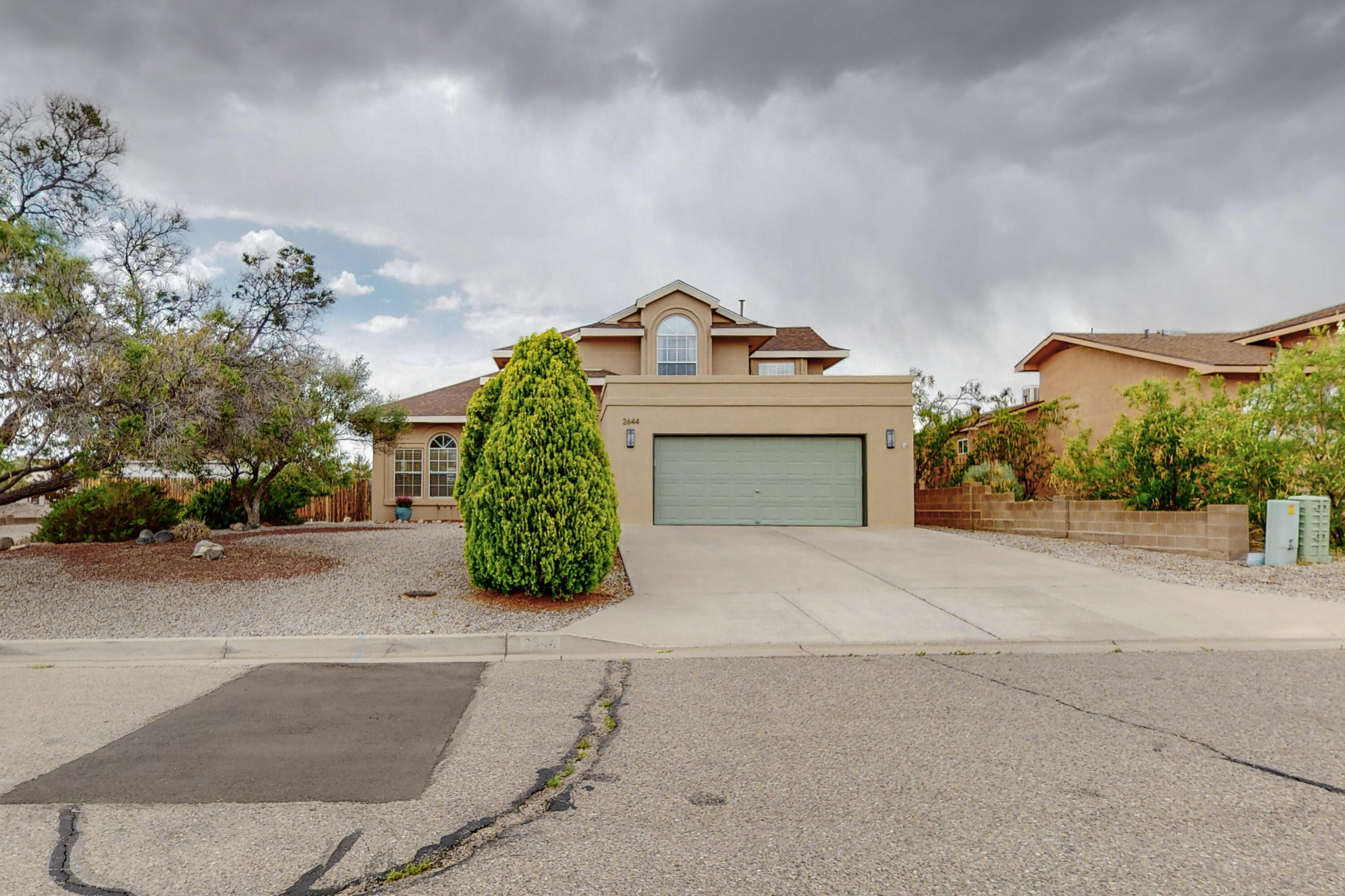 2644 Sandia Loop NE