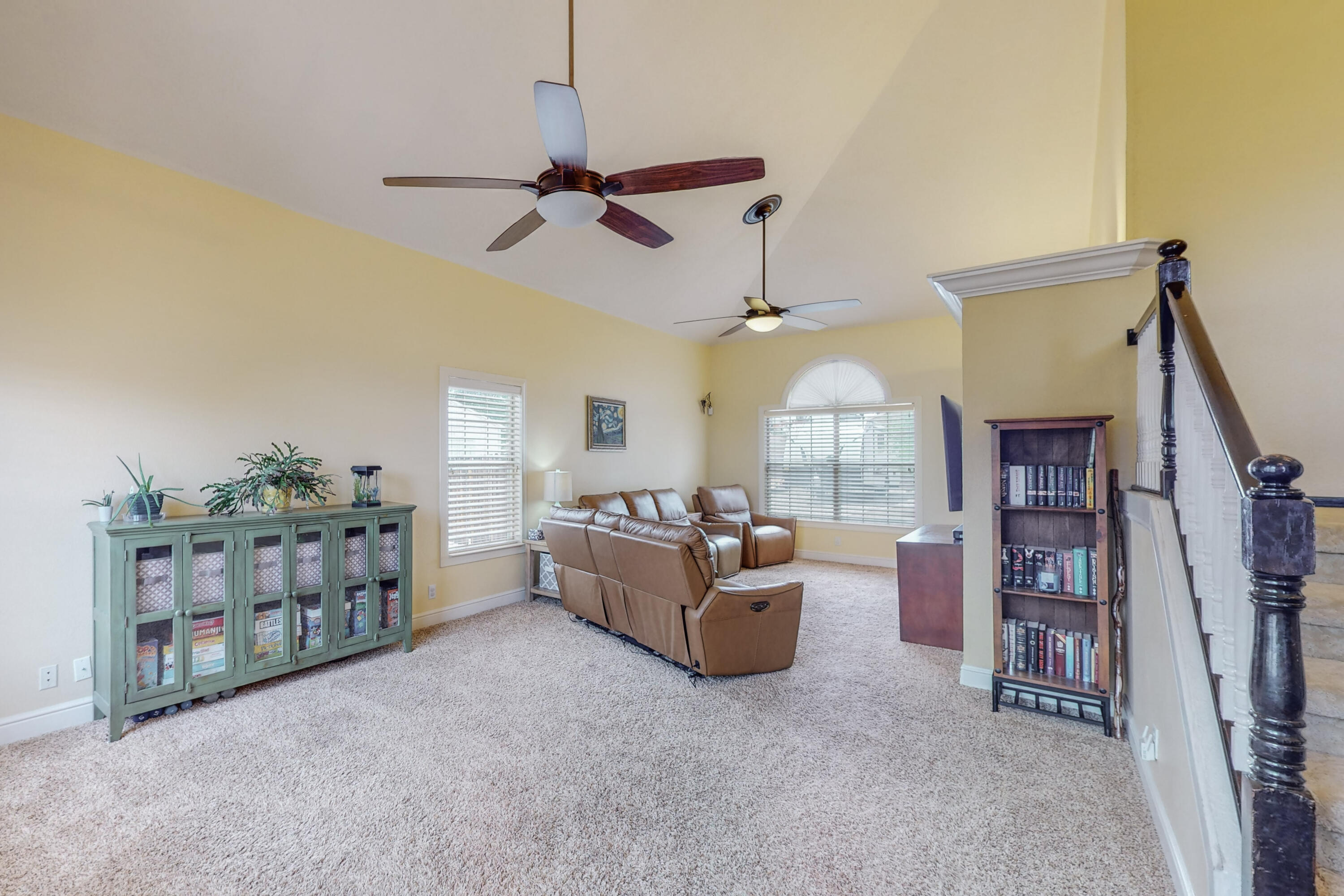 2644 Sandia Loop NE