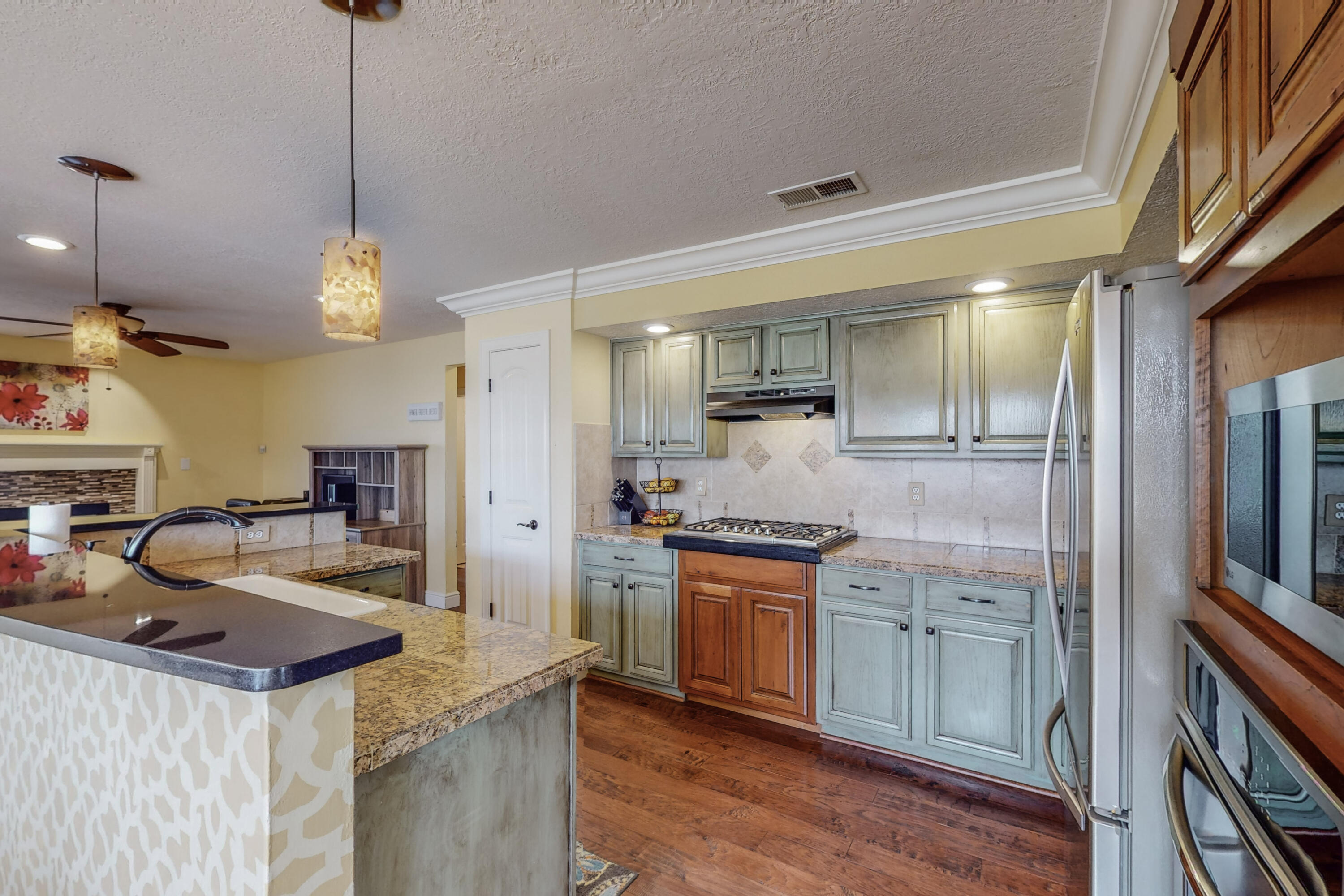 2644 Sandia Loop NE
