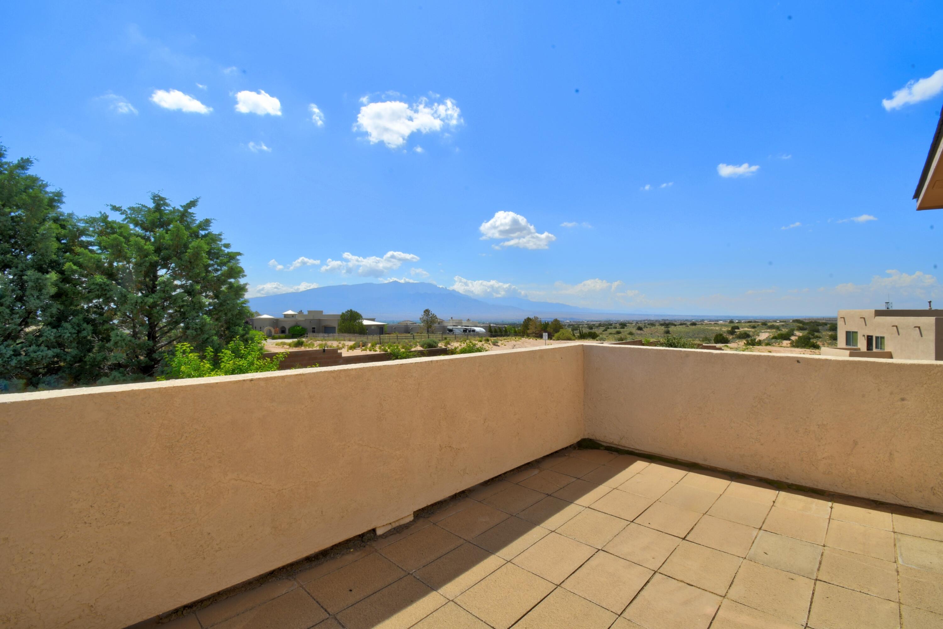 5901 Chaco Loop NE