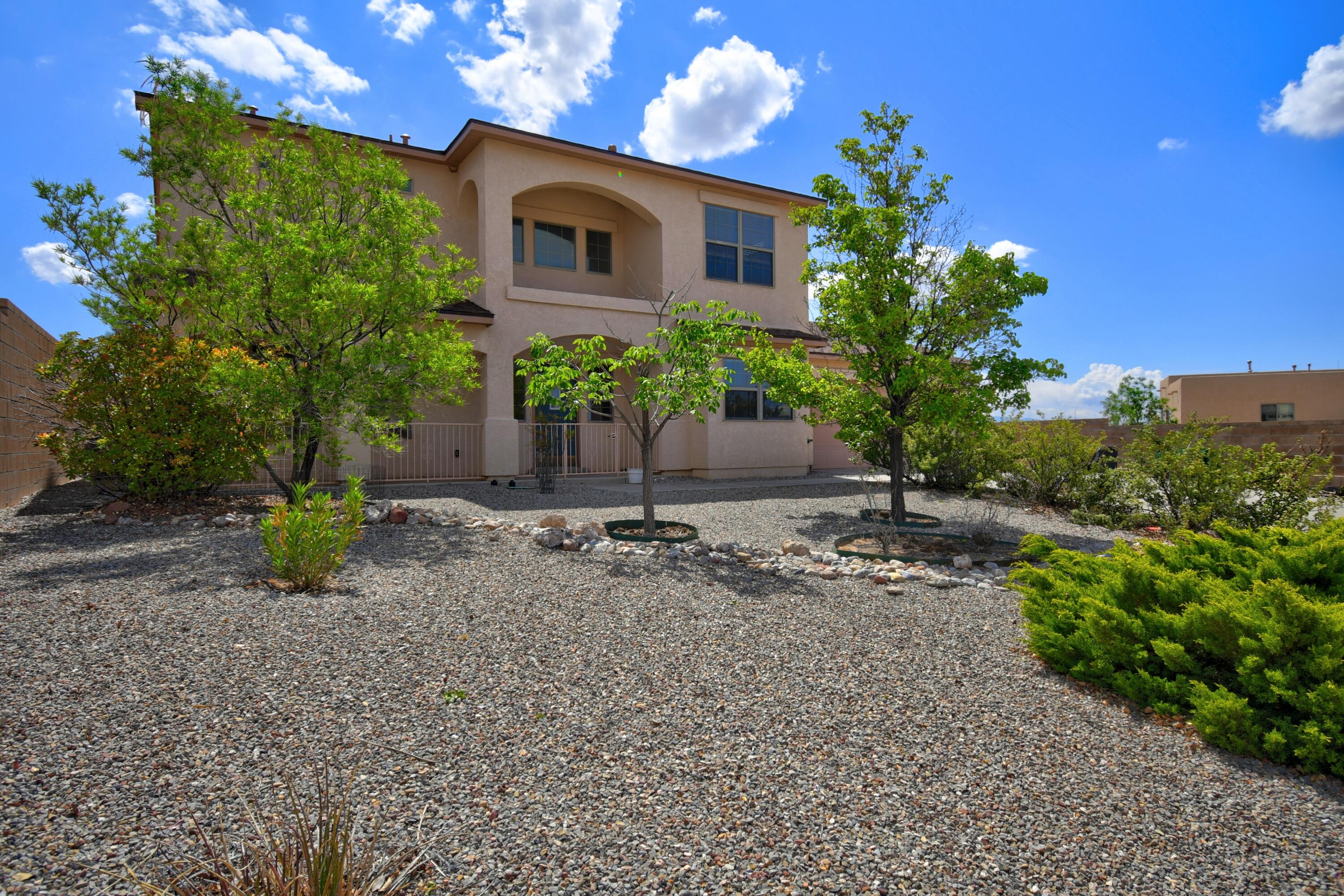 5901 Chaco Loop NE