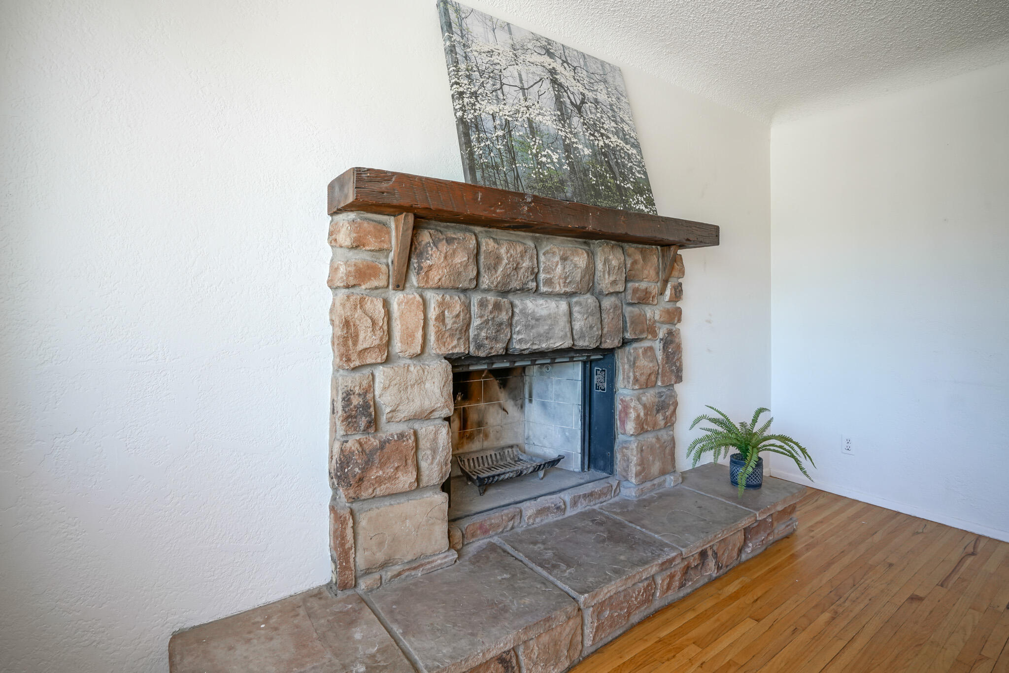 717 Alvarado Drive SE