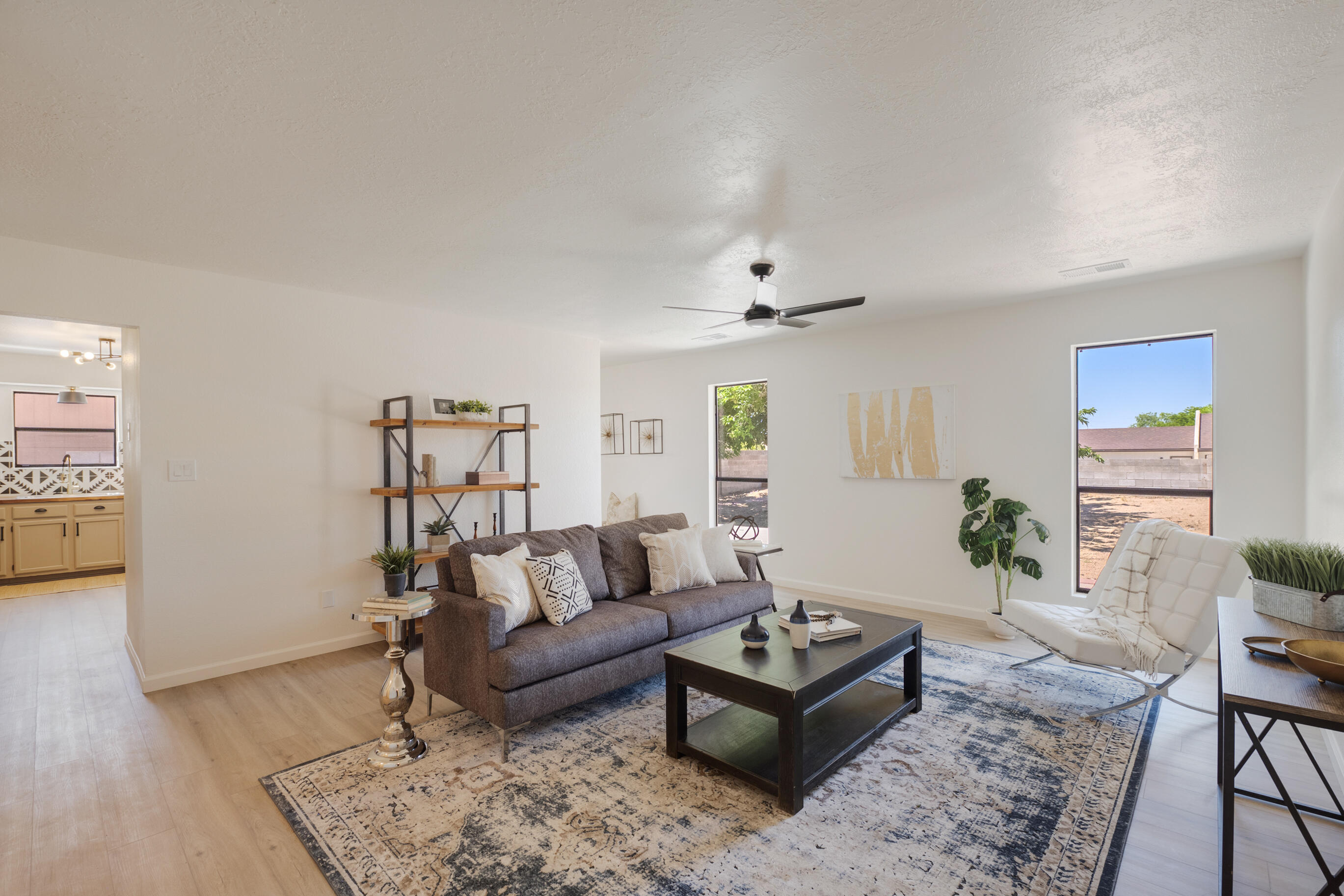 837 Stagecoach Road SE