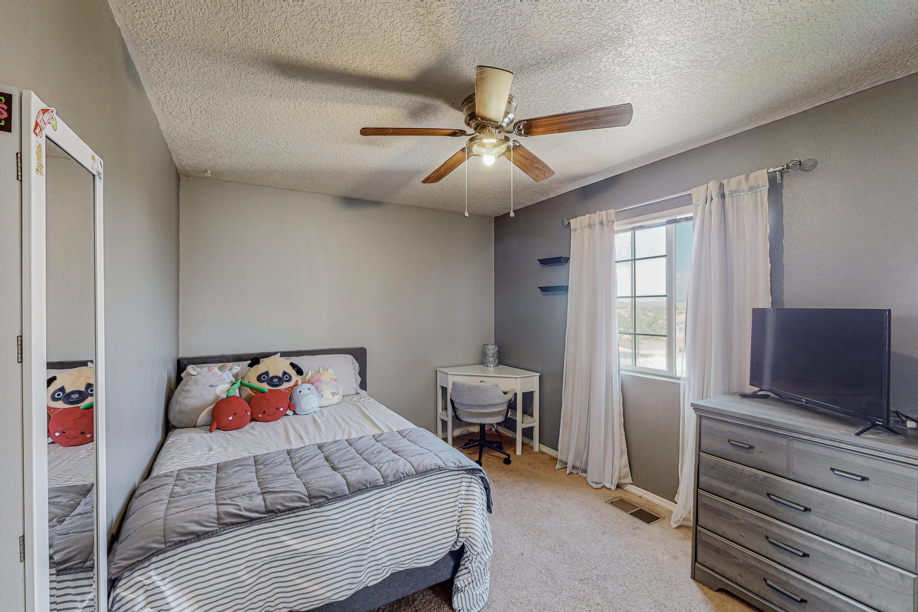 1601 San Pedro Road NE