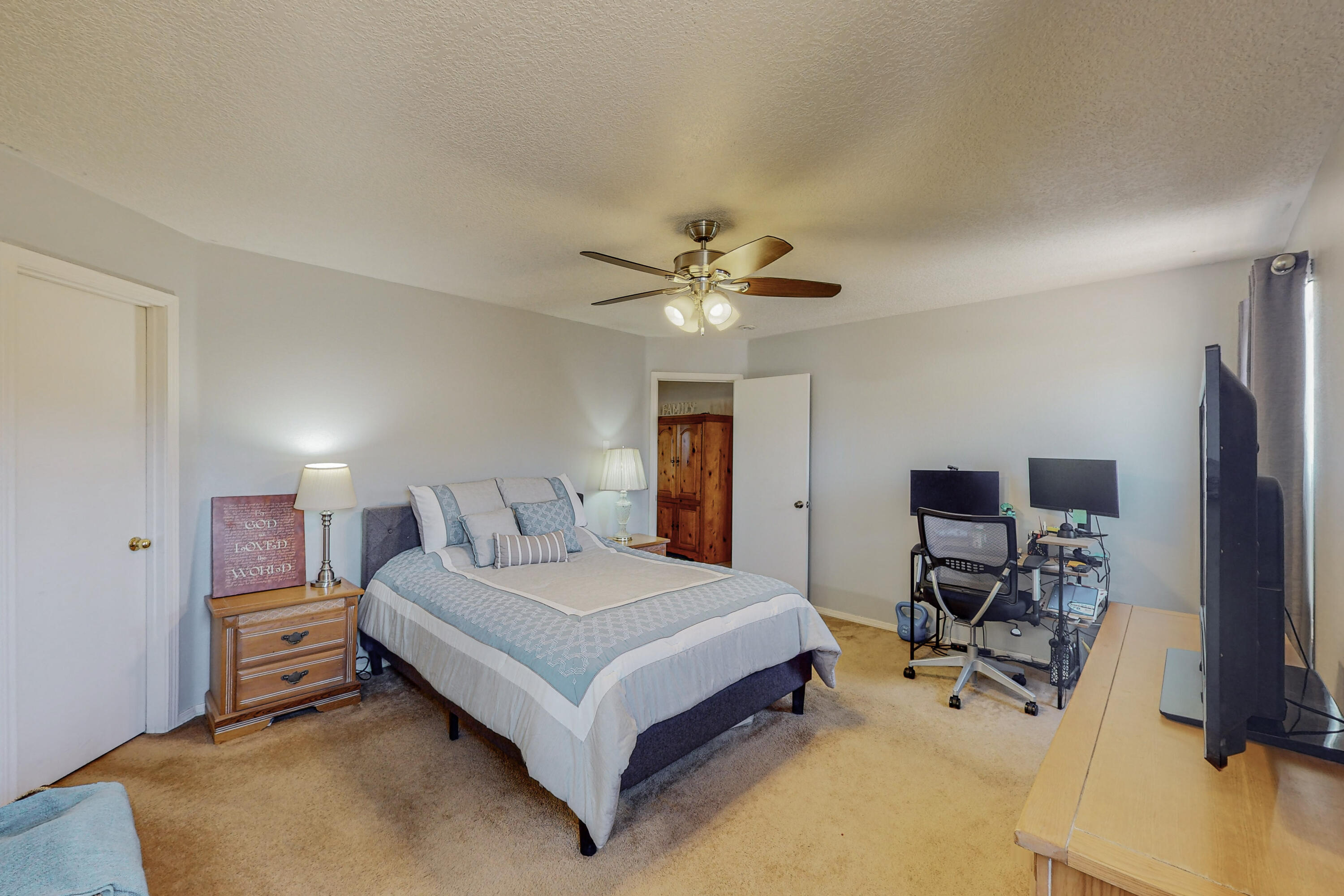 1601 San Pedro Road NE